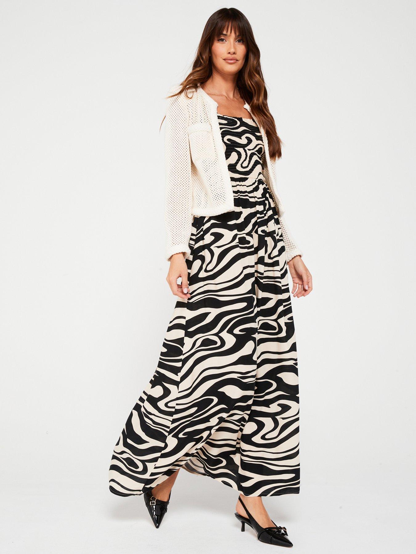 Jadey Black Dress