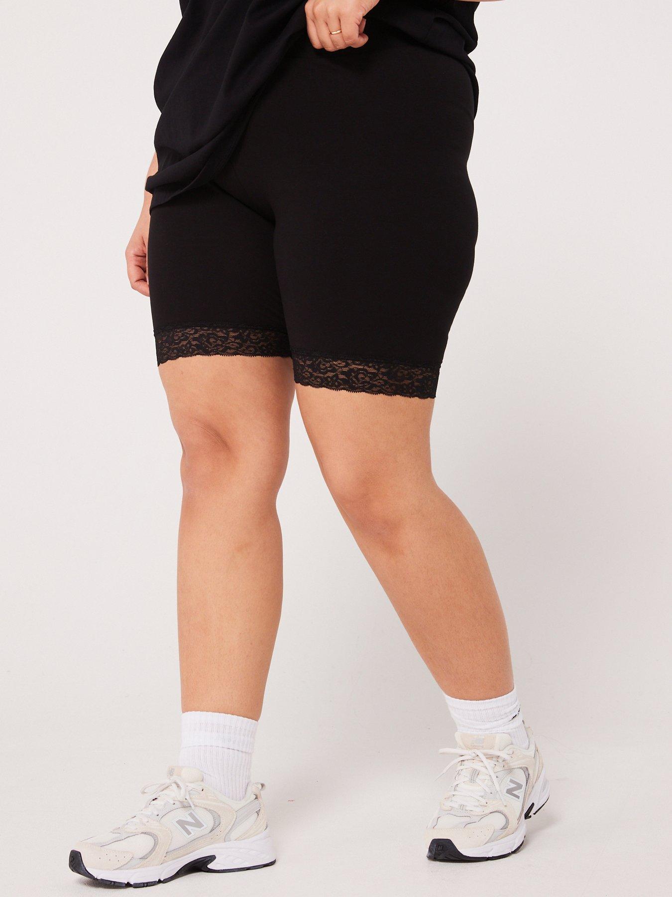 only-curve-lace-trim-cycling-shorts-black