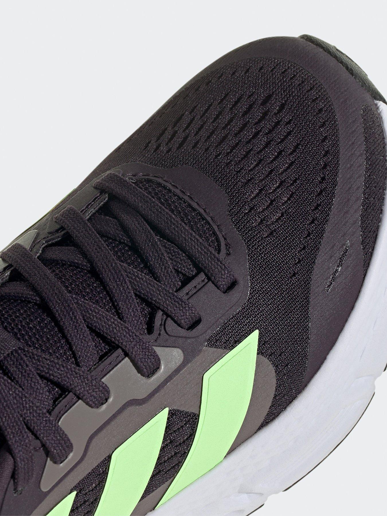 Image 7 of 7 of adidas Women's Running Questar 2 Trainers - Black