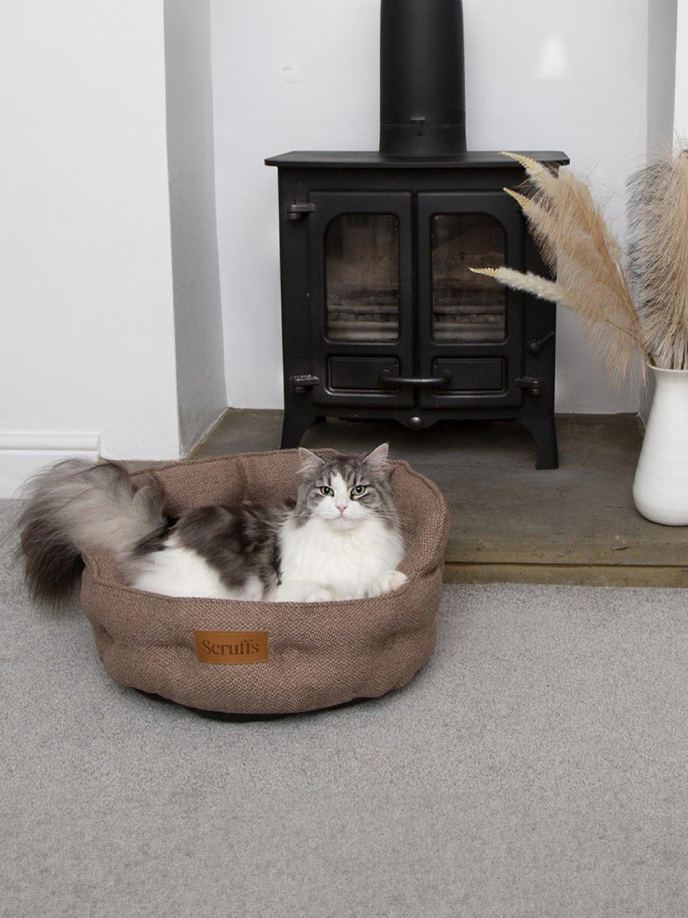 Product photograph of Scruffs Seattle Cat Bed from very.co.uk