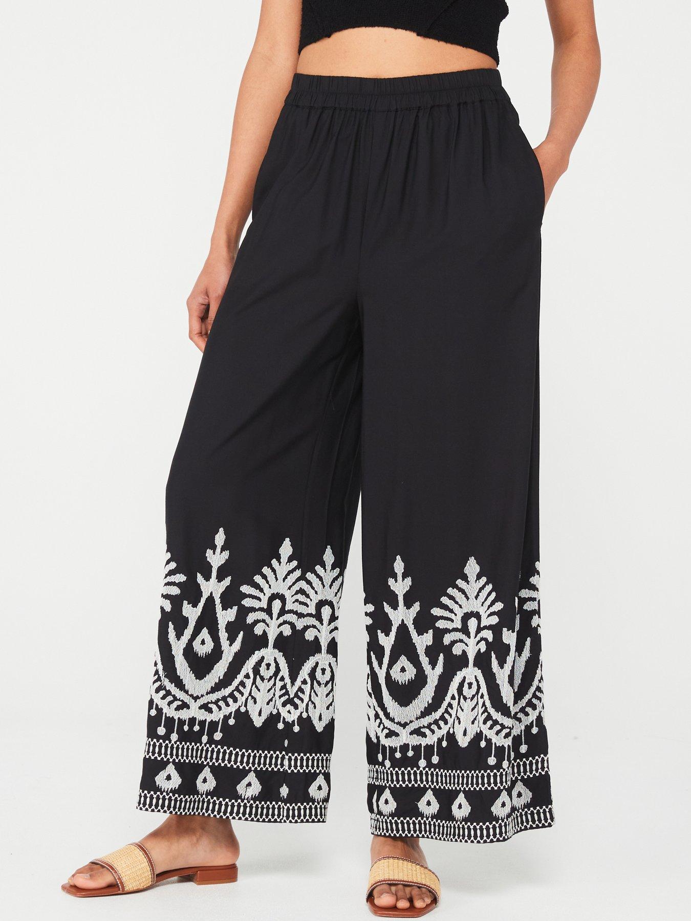 Vila Cropped Embroidered Trouser - Black