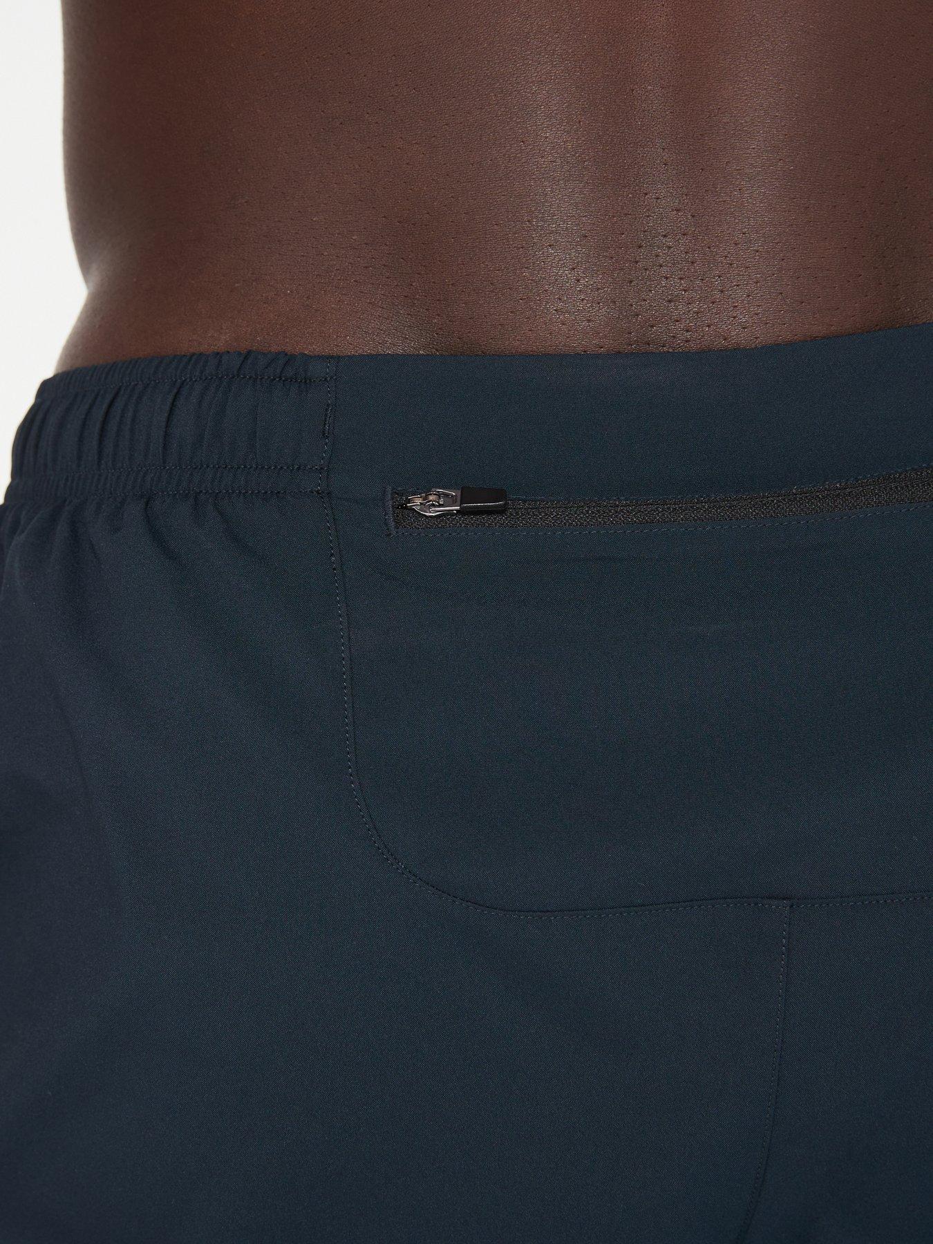 Image 6 of 6 of Ronhill Men's Core Running 5&nbsp;inch Twin Short - Black
