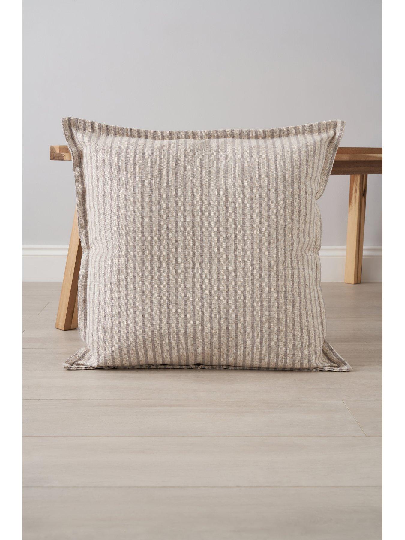 Very Home Martha Cushion