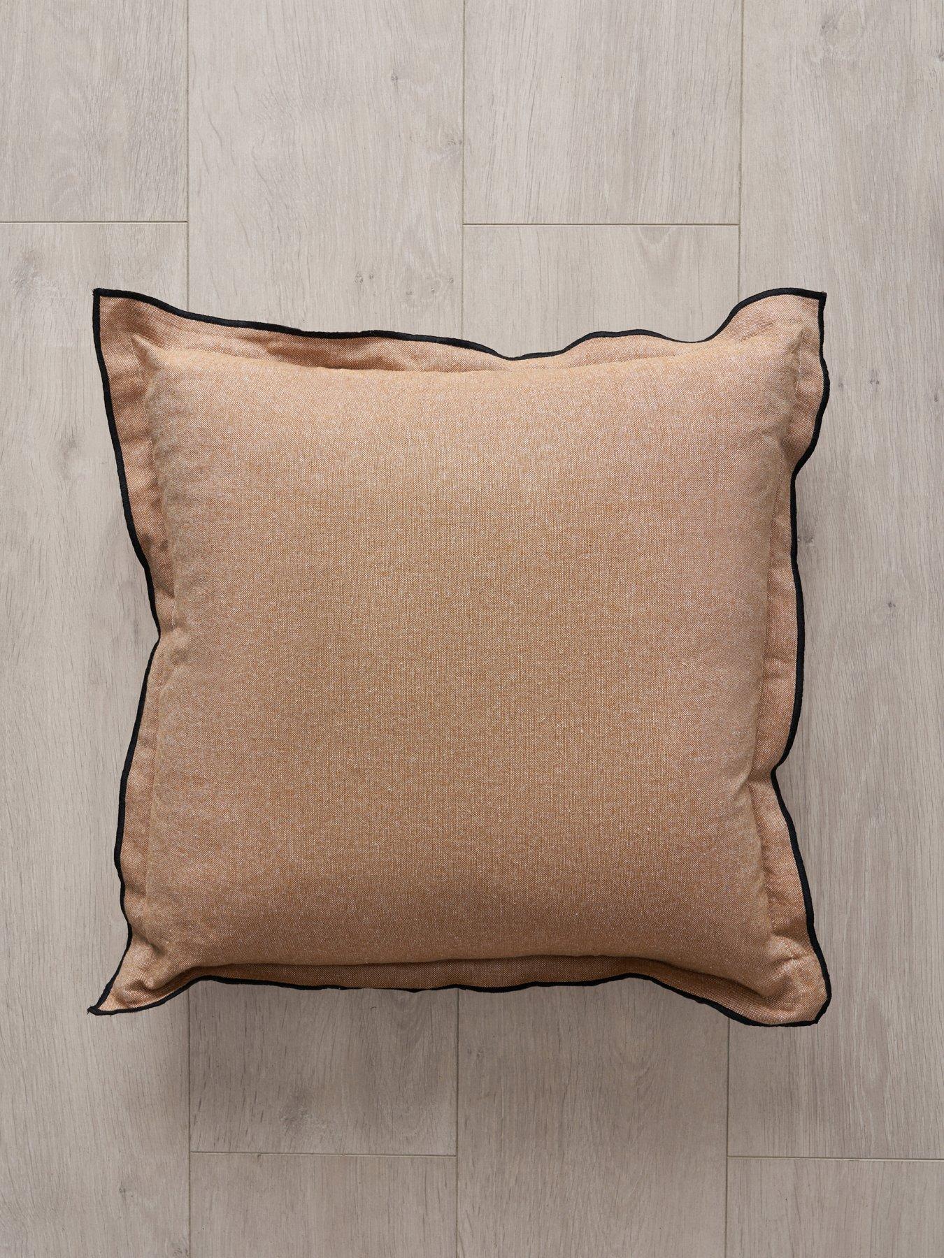 Very Home Pierre Cushion