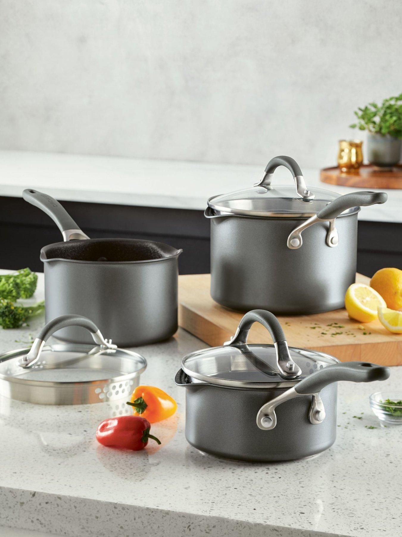 Circulon ScratchDefence A1 Set of 3 Saucepans – contains 14, 16 and 18 cm saucepans with lids