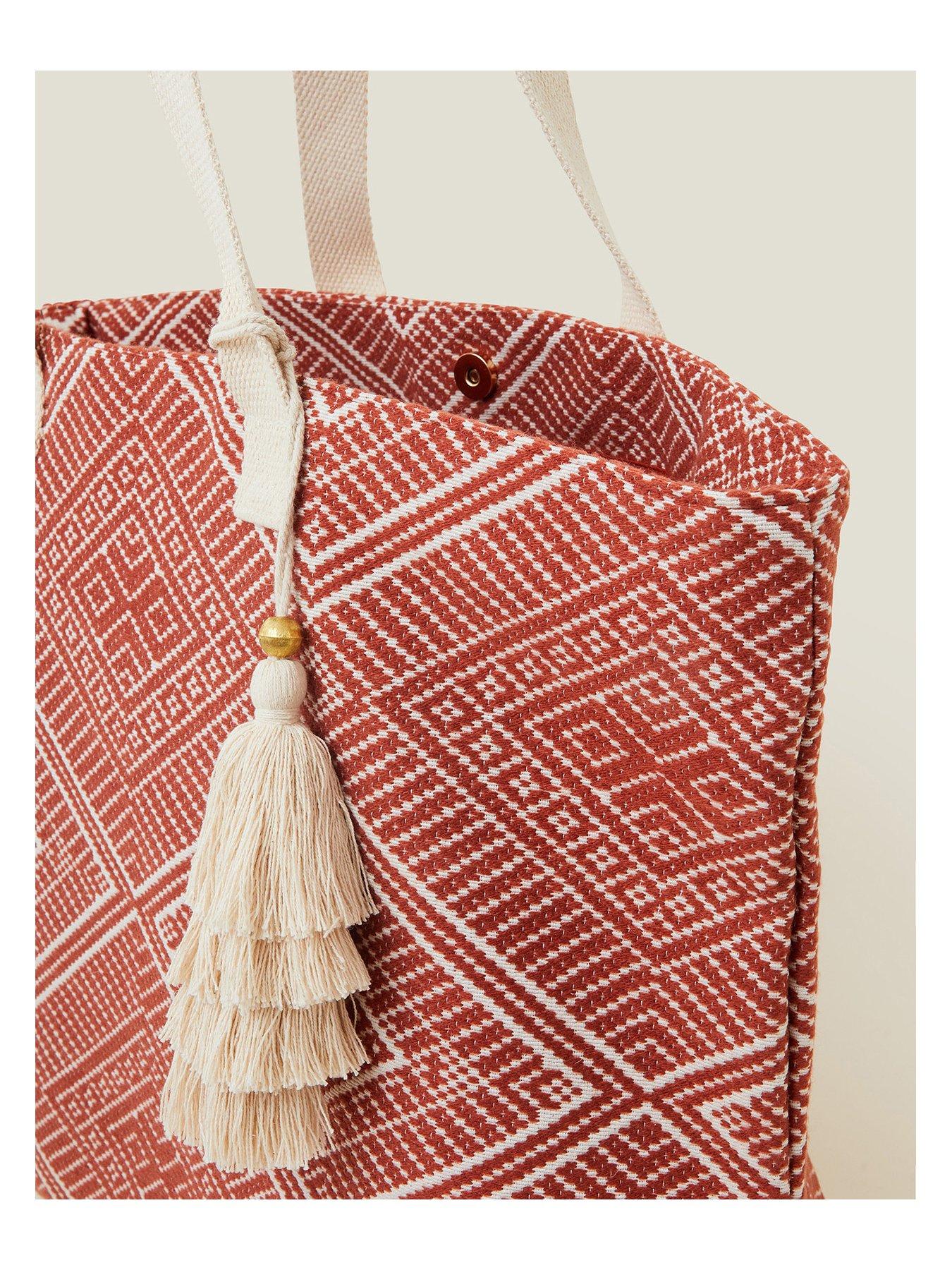 Image 4 of 4 of Accessorize Jacquard Shoulder