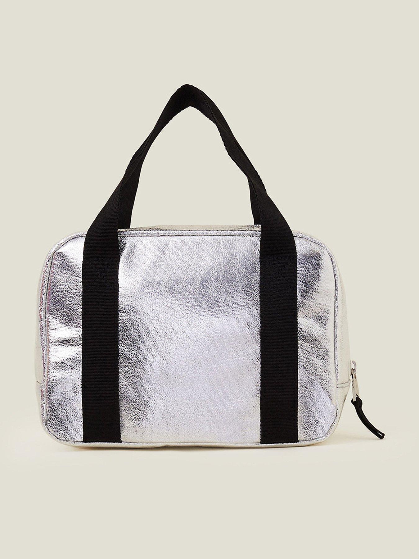 Image 1 of 3 of Accessorize T Lunchbox