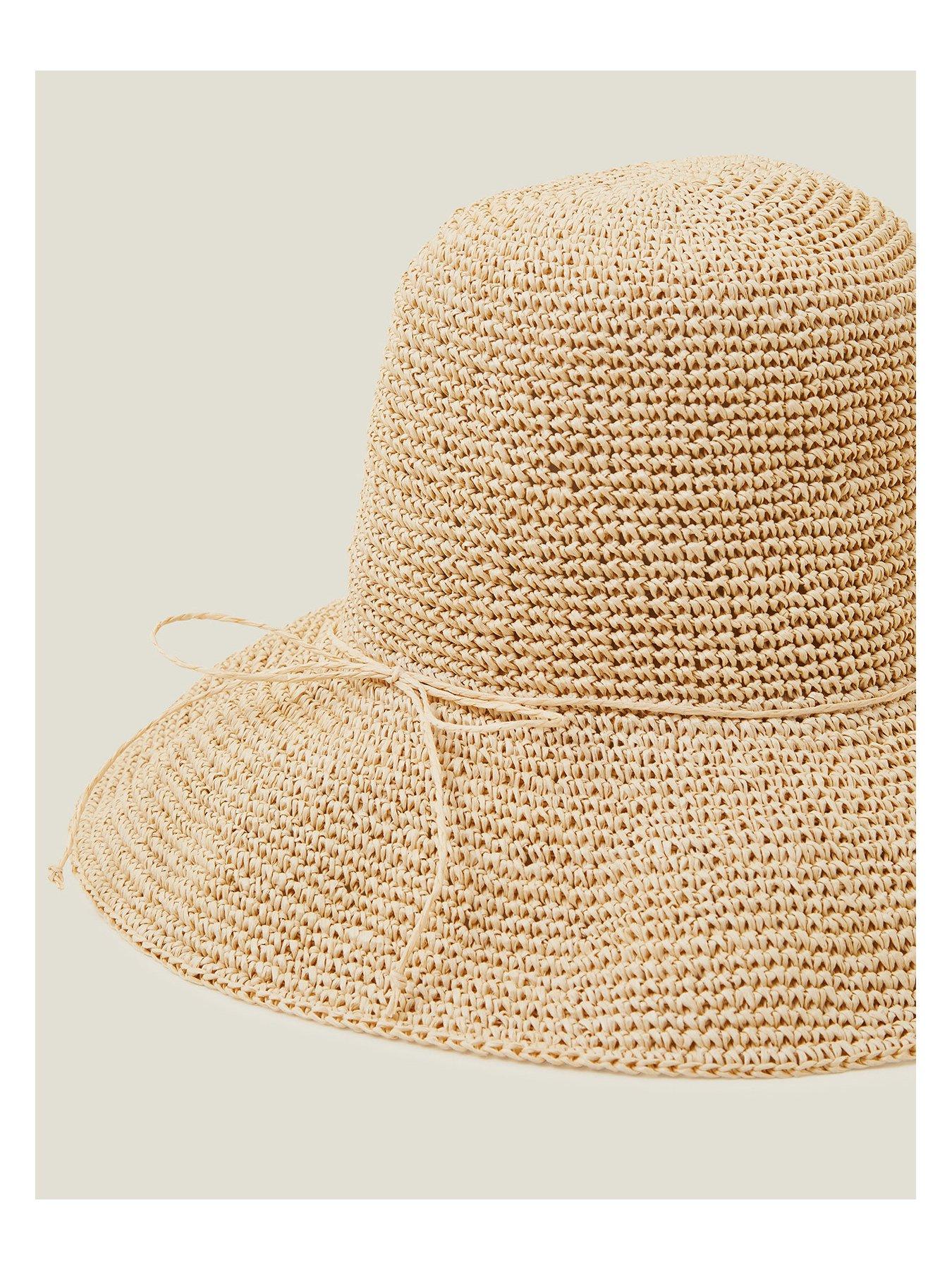 STRAW BUCKET HAT WINDSOR GREIGE WITH PEARLS 672763