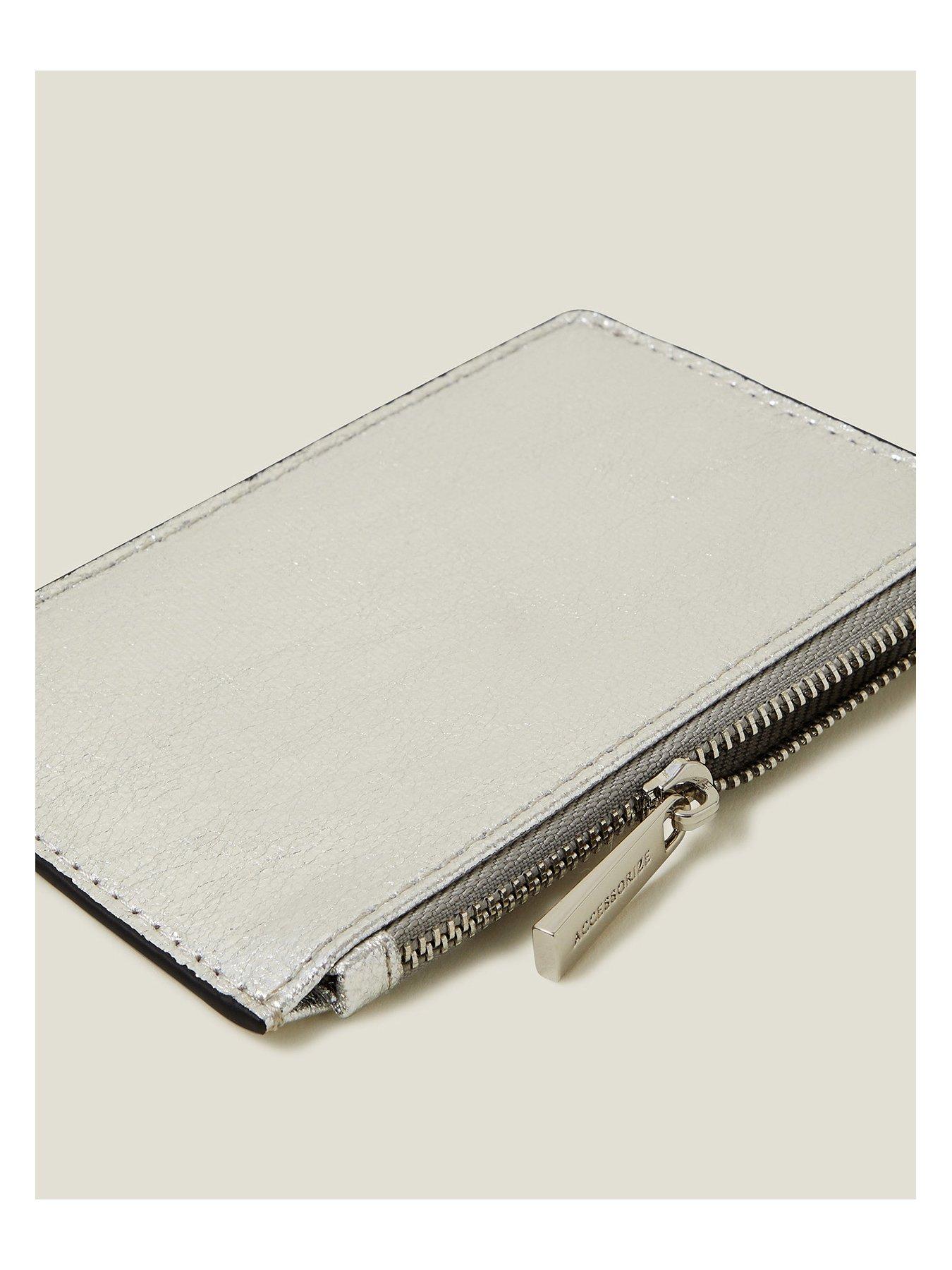 Image 3 of 3 of Accessorize Classic Cardholder