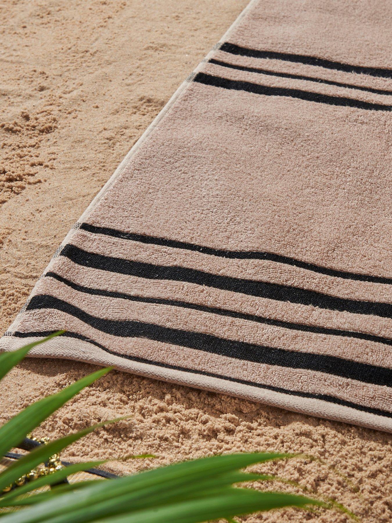 Image 4 of 4 of Catherine Lansfield Stripe Beach Towel Twin Pack