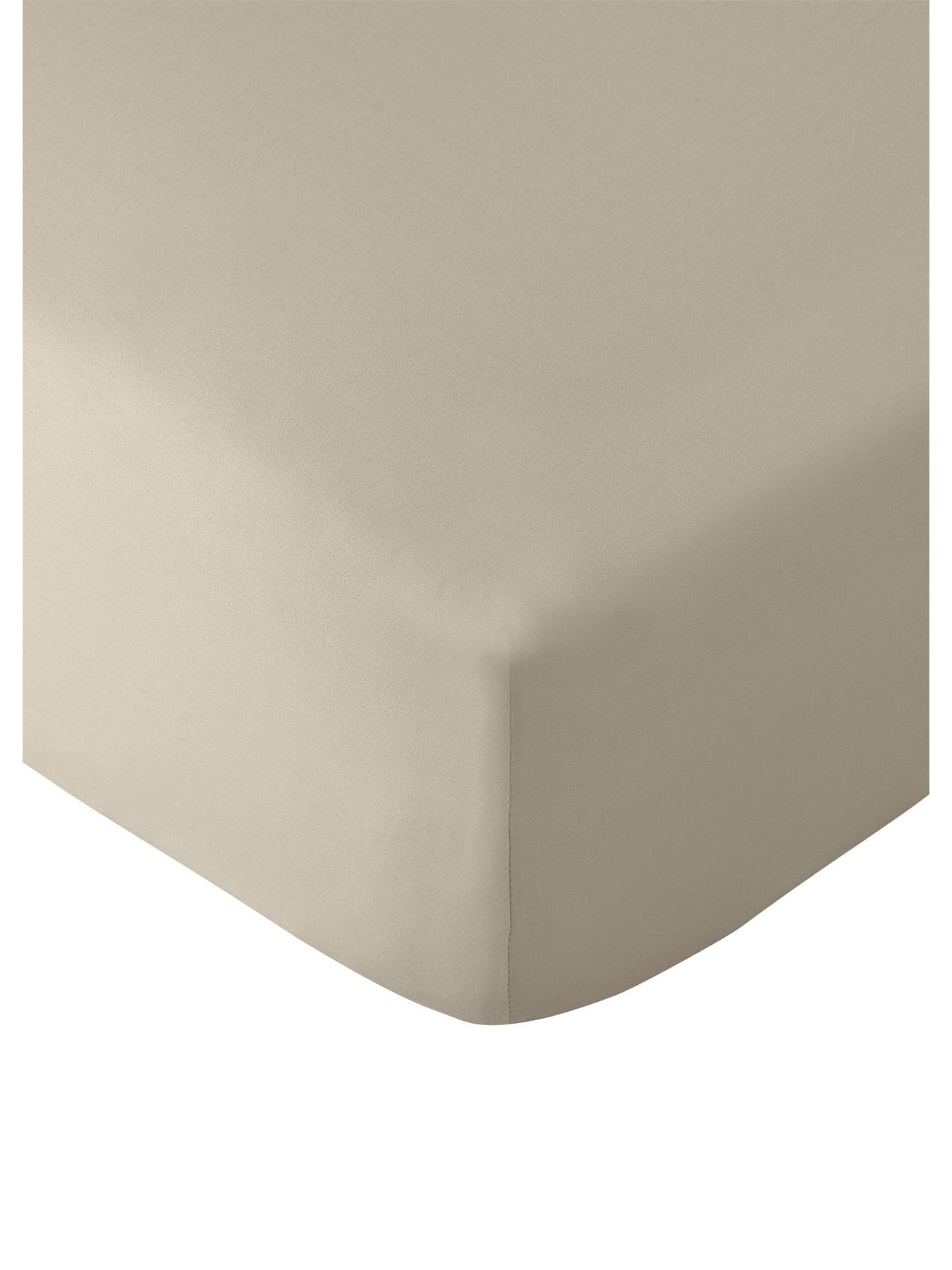 Catherine Lansfield So Soft No Iron Fitted Sheet