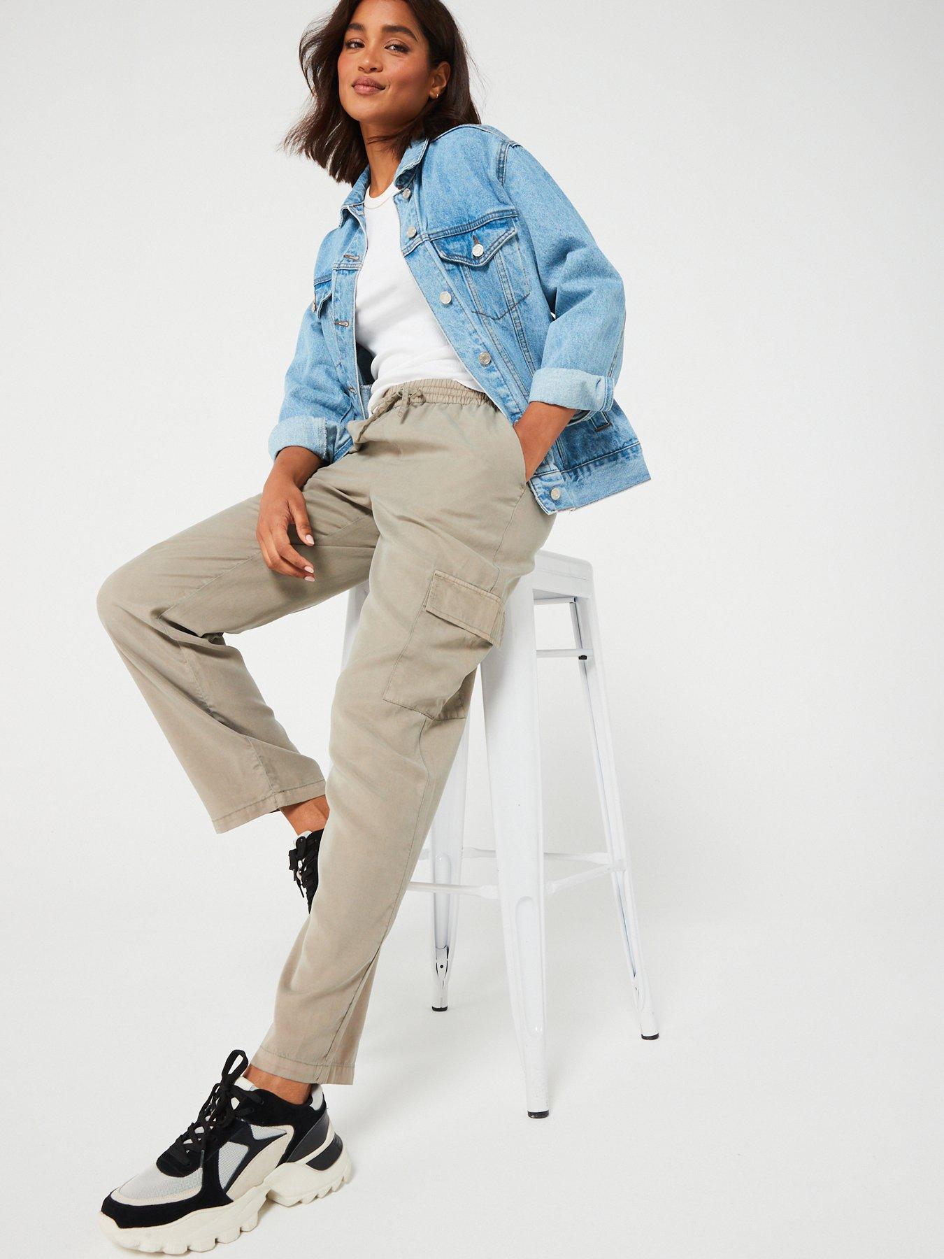 undefined Loose Fitting Cargo Trousers - Brown