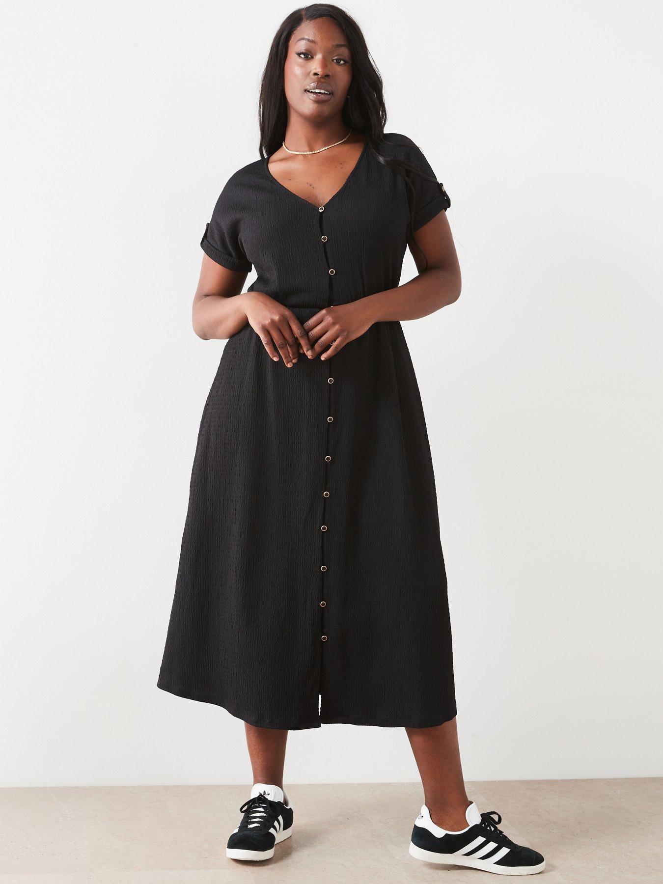Image 3 of 4 of V by Very Curve Jersey Crinkle Button Through Midi Dress - Black
