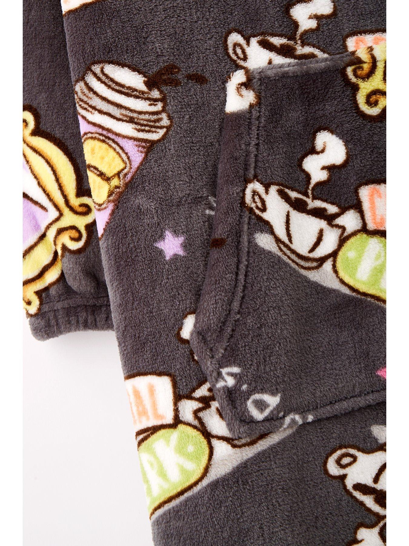 Friends All Over Print Fleece Hooded Blanket Very