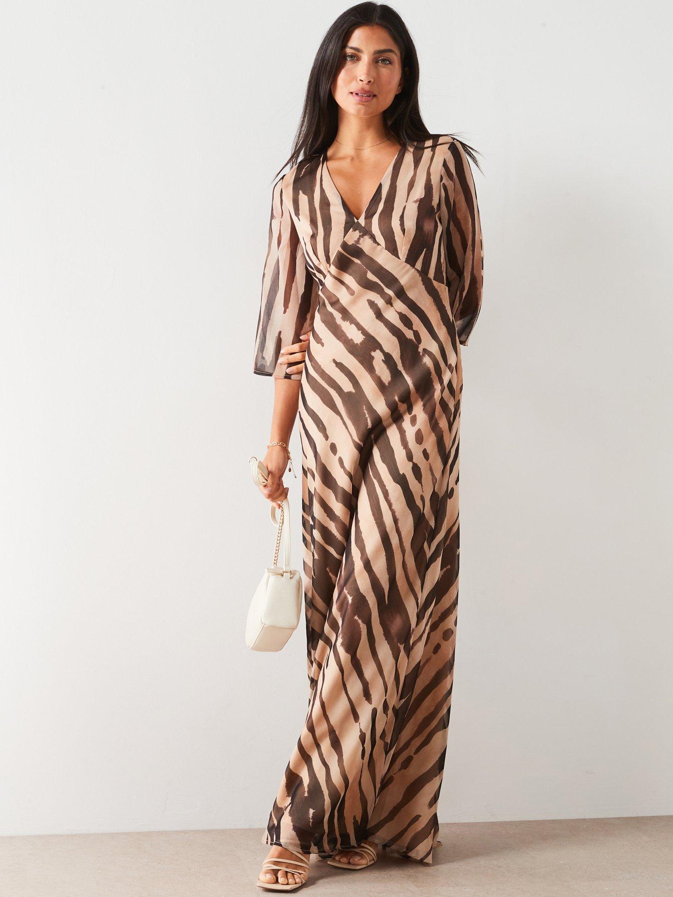 Image 3 of 6 of V by Very Printed Georgette Maxi Dress - Animal Print