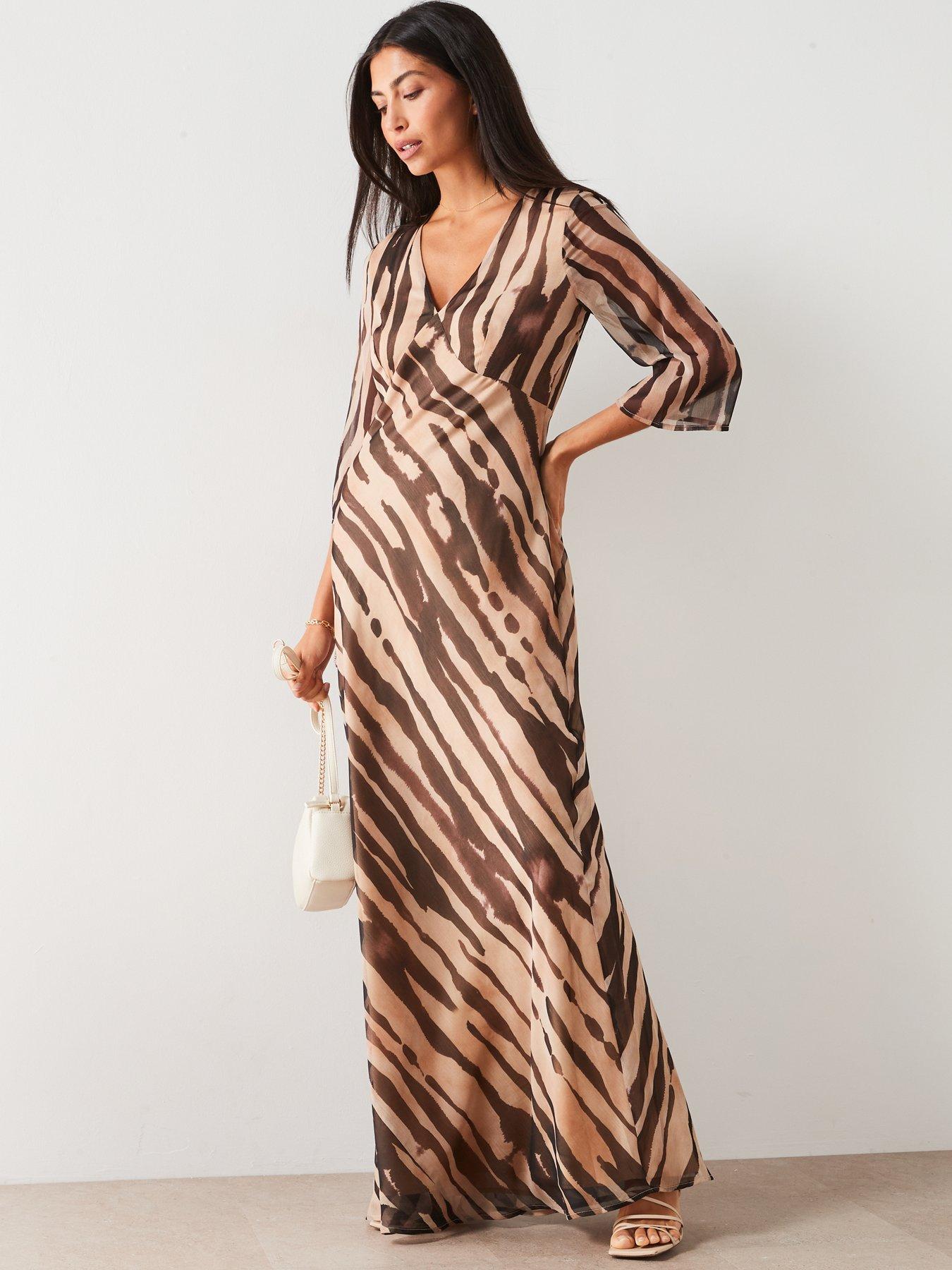 Image 5 of 6 of V by Very Printed Georgette Maxi Dress - Animal Print