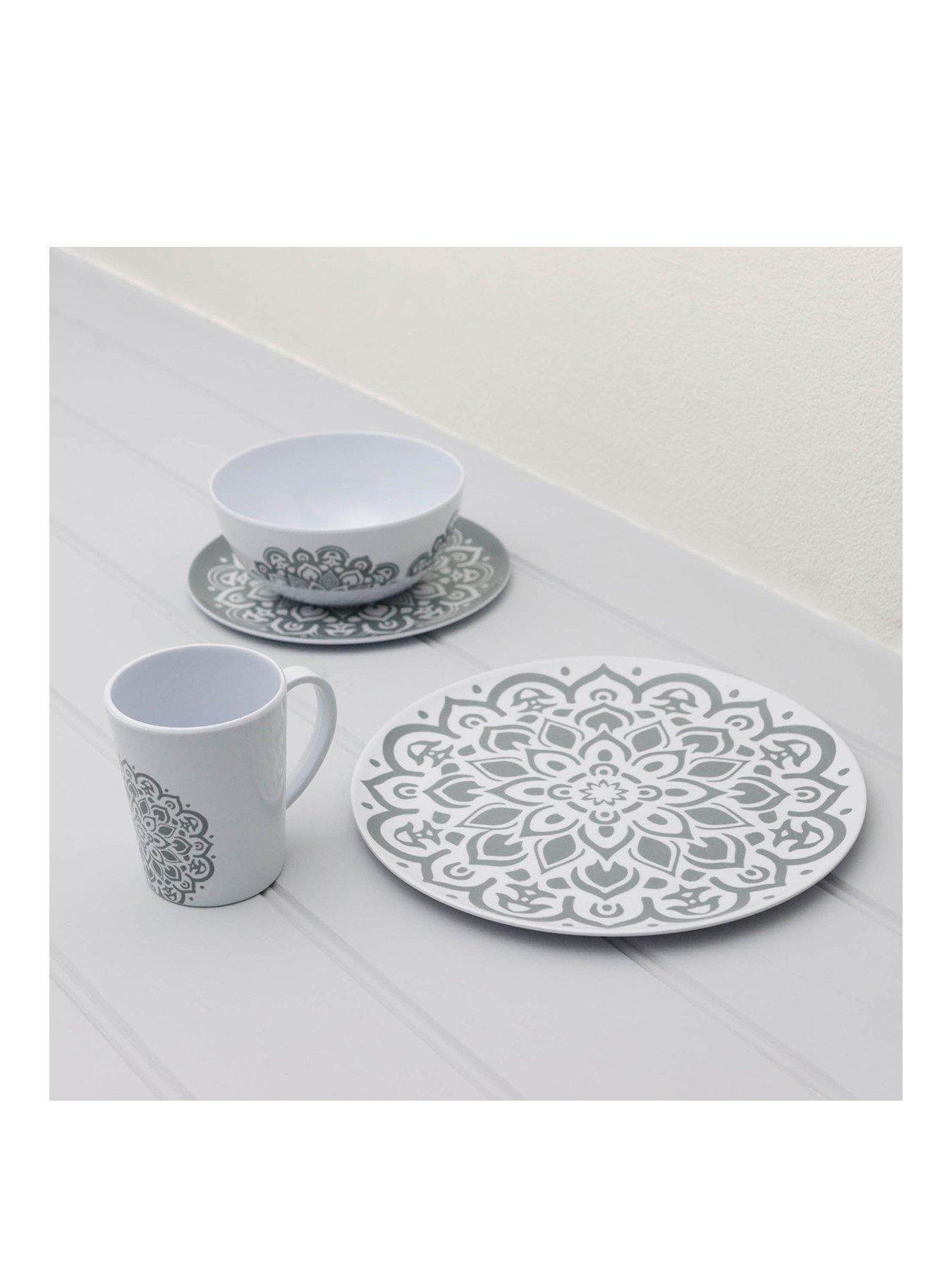 Streetwize Camping picnicware/outdoor 16 Piece Melamine Set Mandela