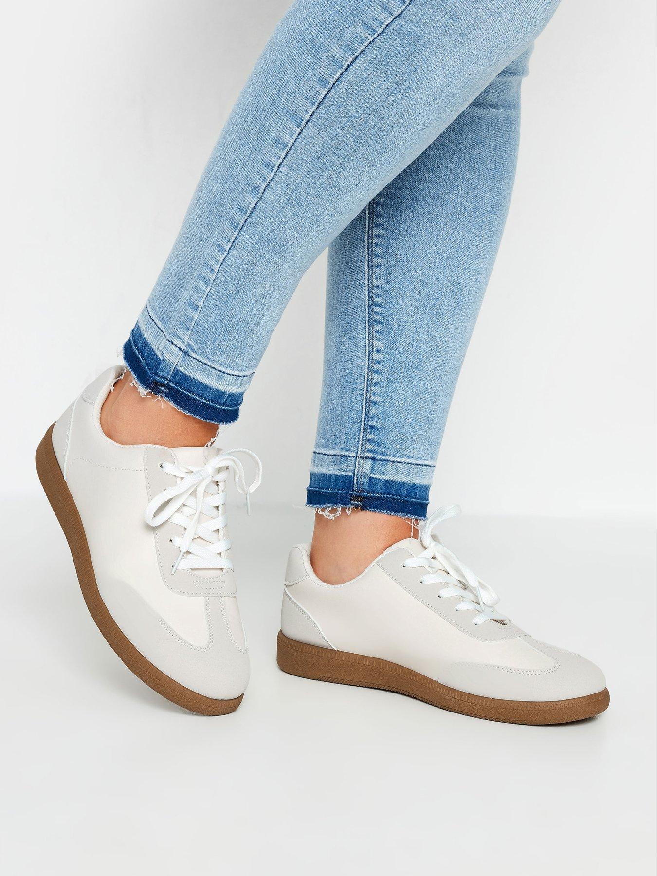 Asos Design White Sneakers Wide Fit ASOS DESIGN Wide Fit Slip On