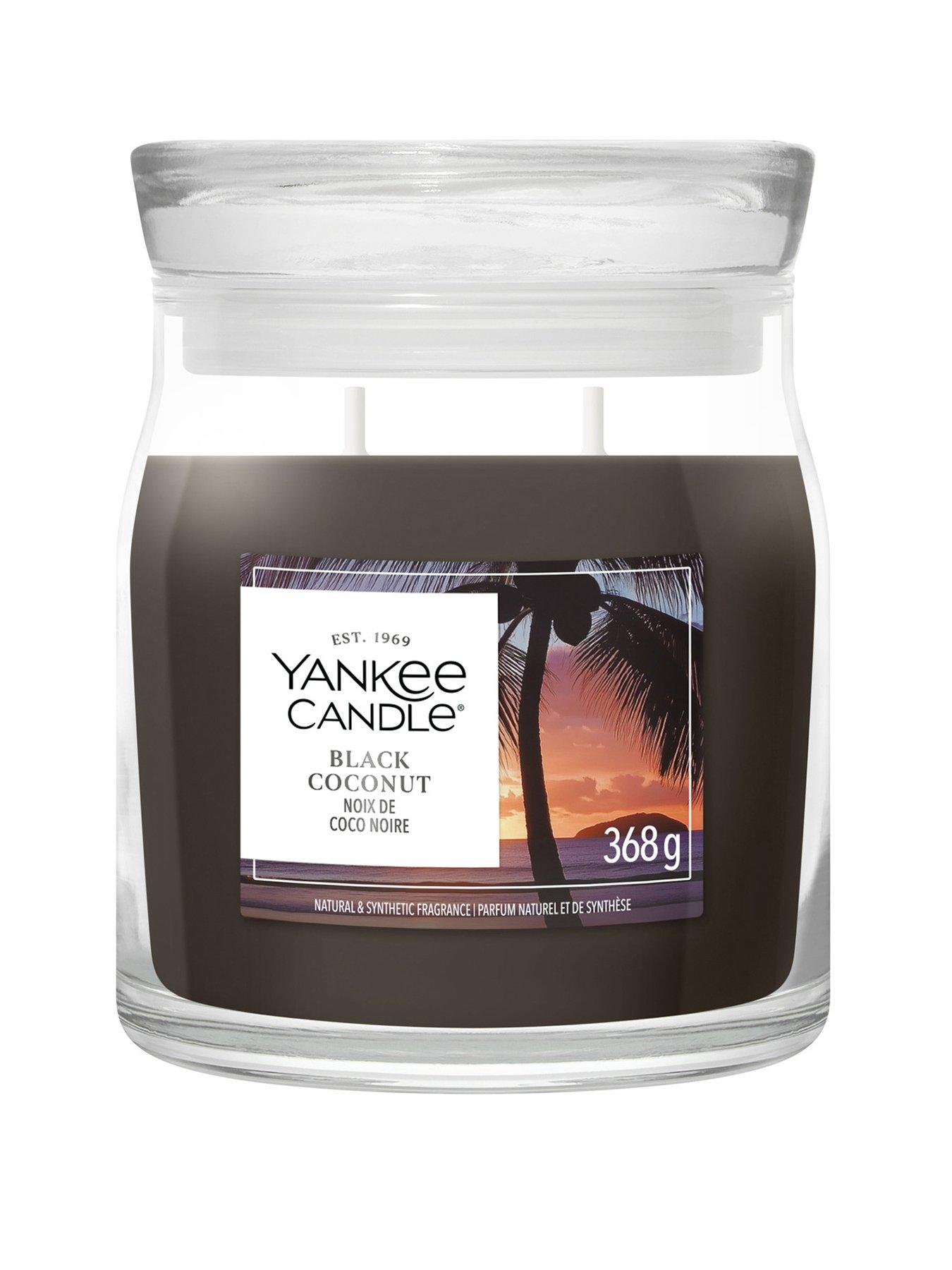 Yankee Candle Signature Large Jar Candle – Black Coconut