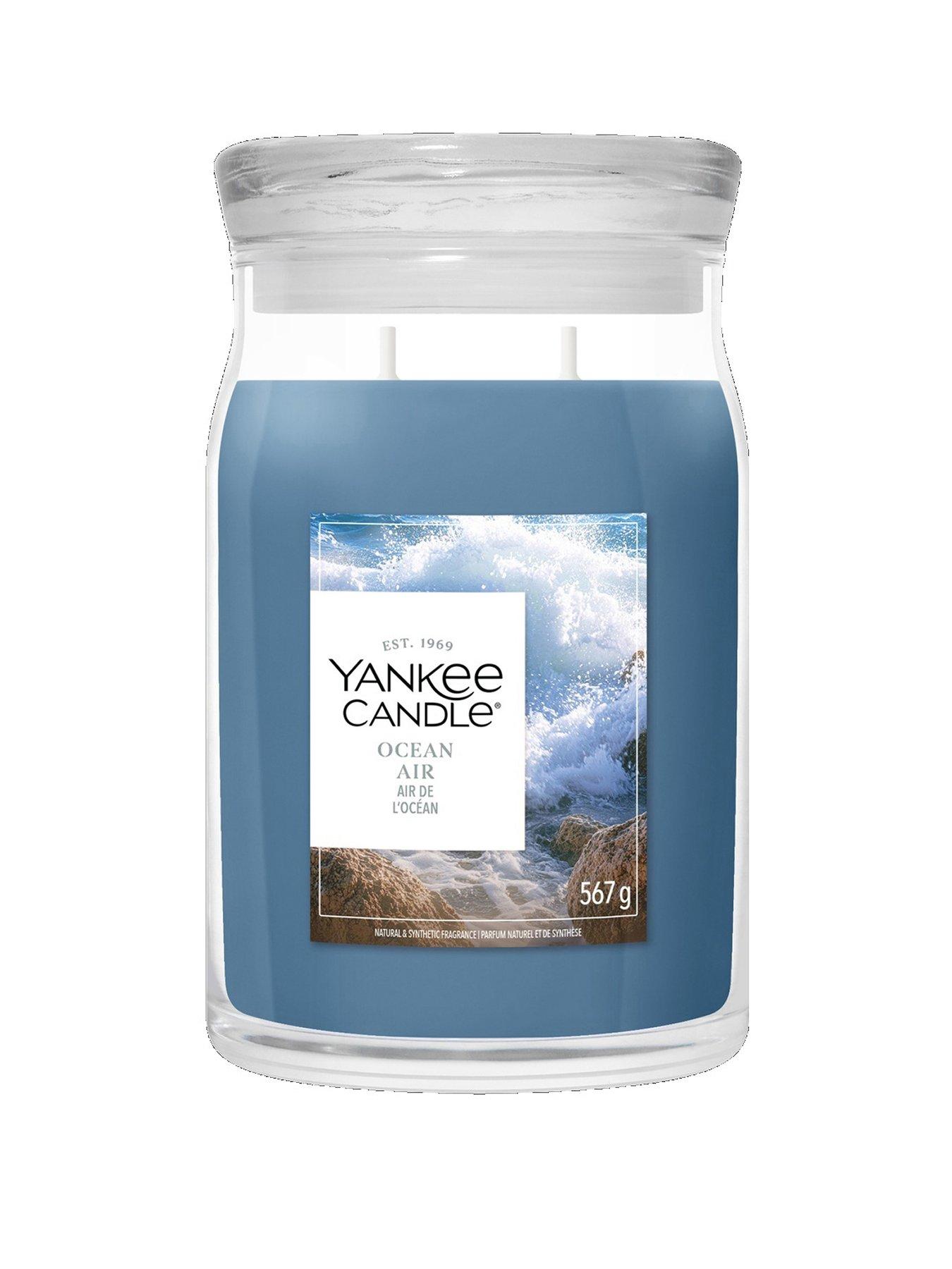 Image 1 of 4 of Yankee Candle Signature Large Jar Candle &ndash; Ocean Air