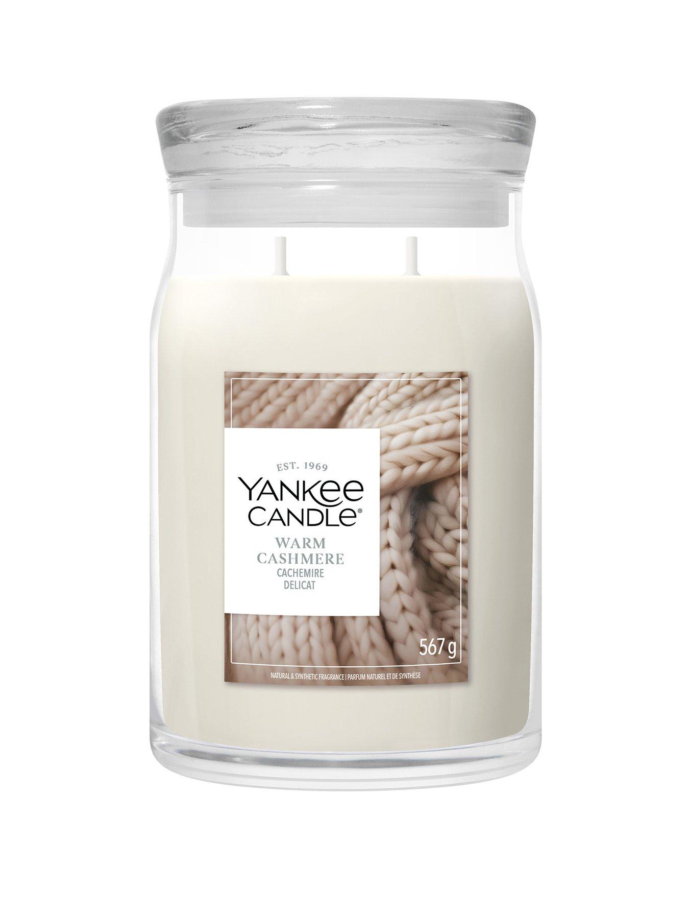 Image 1 of 5 of Yankee Candle Signature Large Jar Candle &ndash; Warm Cashmere