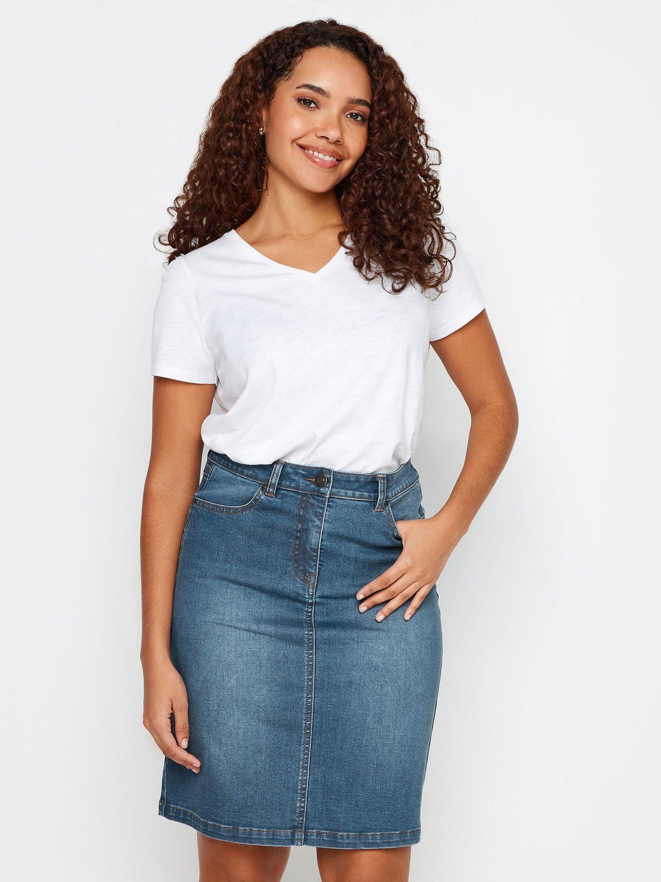 mco-mid-wash-denim-knee-skirt