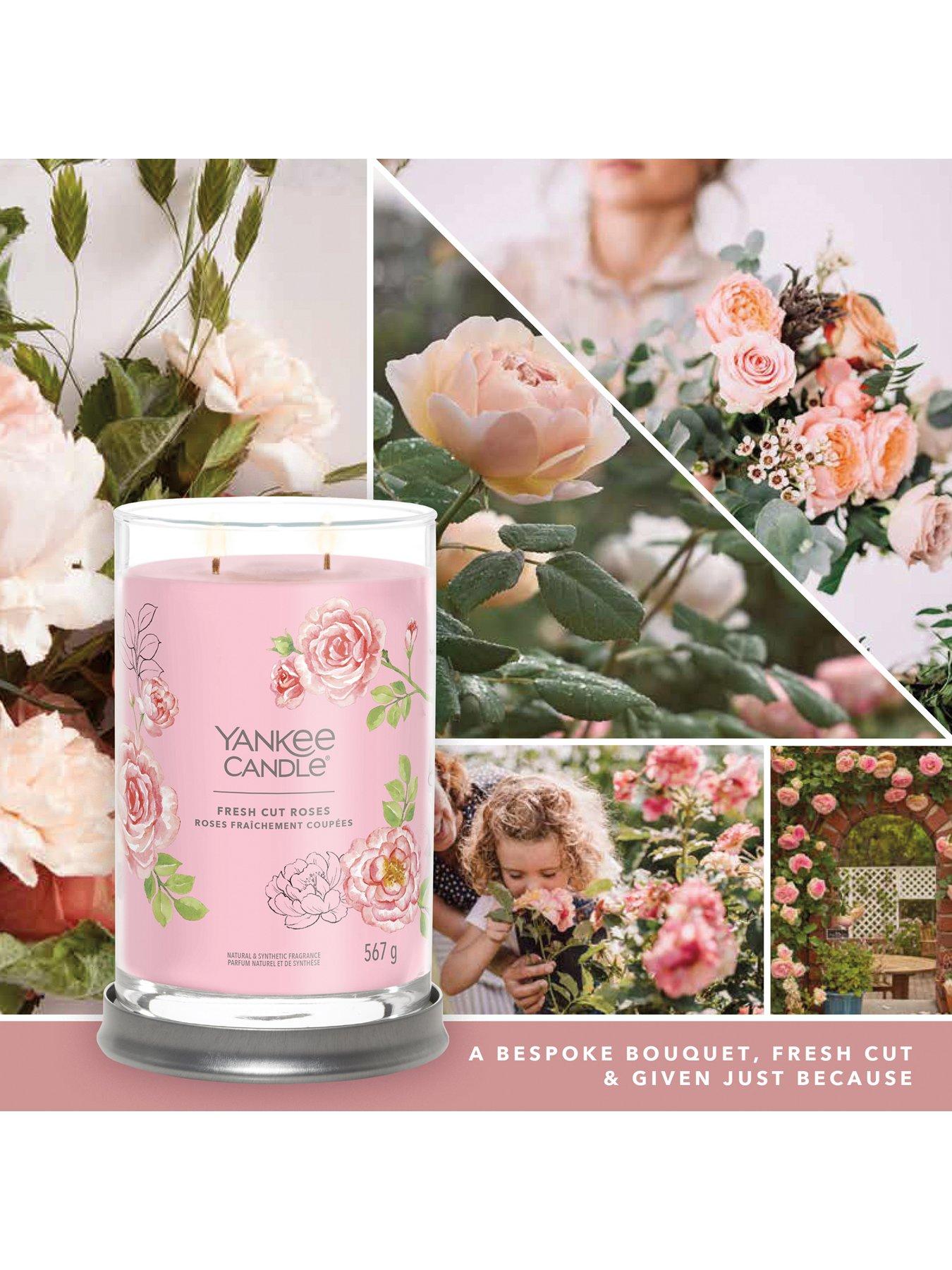 Image 4 of 7 of Yankee Candle Signature Large Tumbler Candle &ndash; Fresh Cut Roses