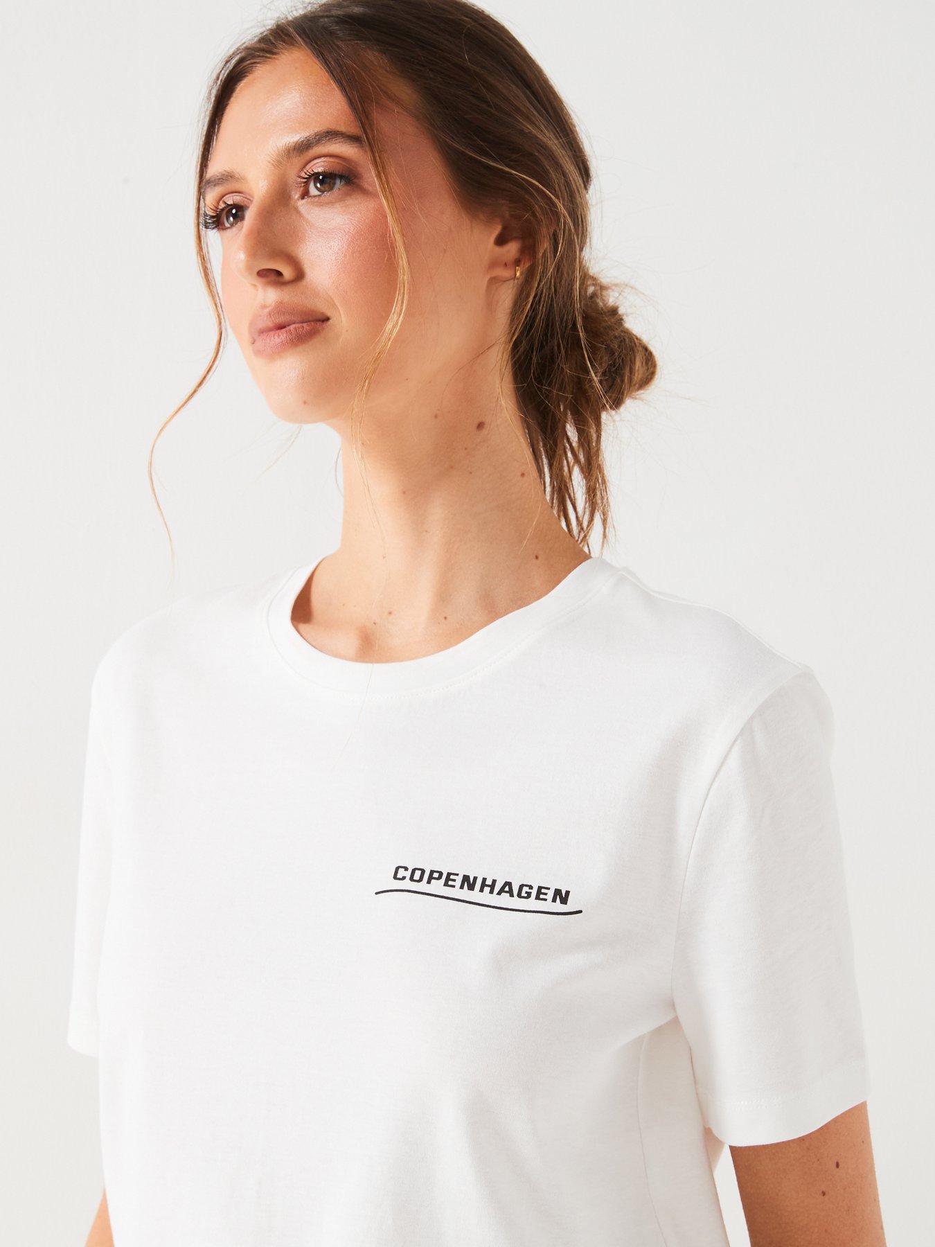Image 6 of 6 of Everyday Copenhagen Graphic T-Shirt - White