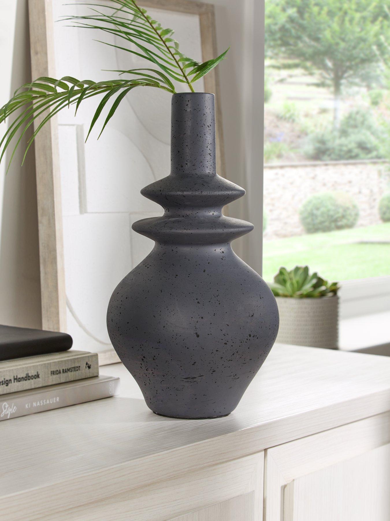 Product photograph of Very Home Totem Fin Vase from very.co.uk