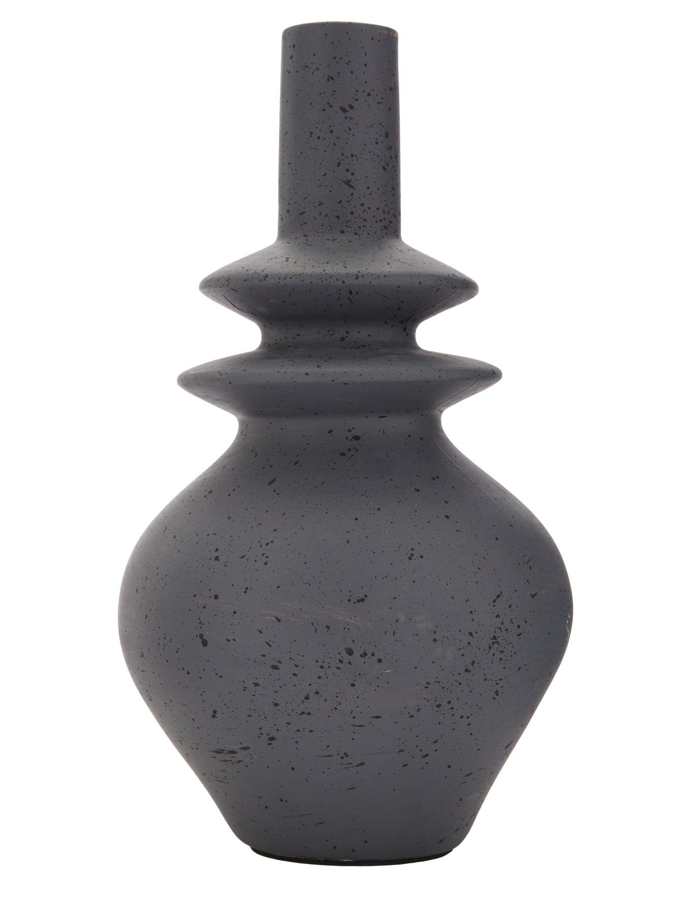 Image 3 of 7 of Very Home Totem Fin Vase