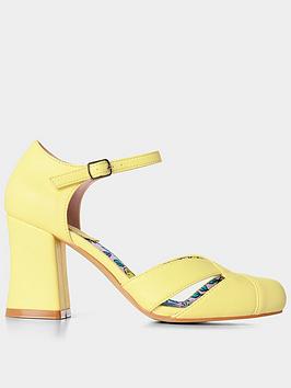joe browns vintage style shoes - yellow