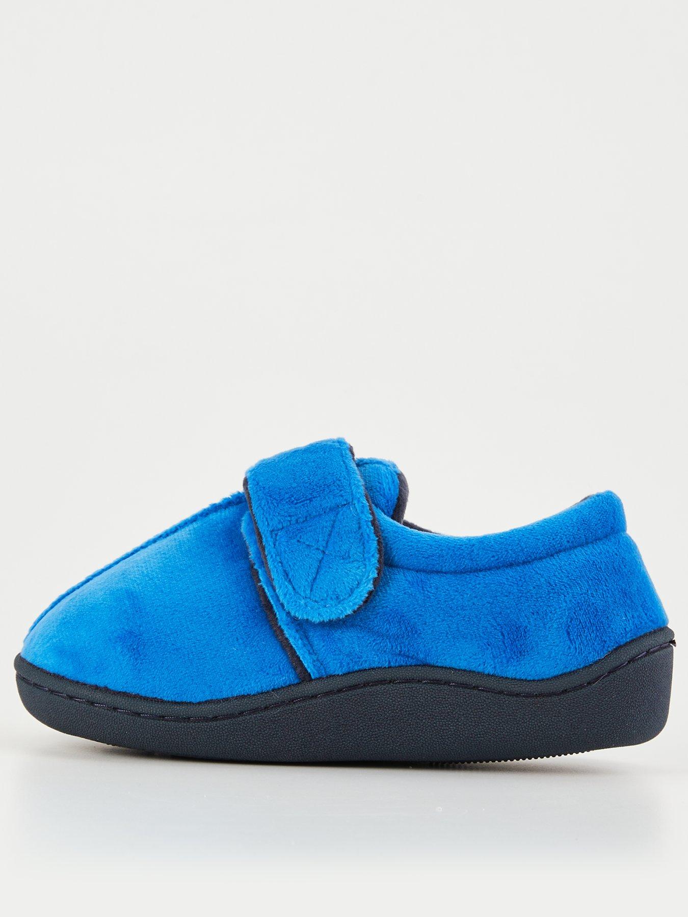 Younger boys slippers sales