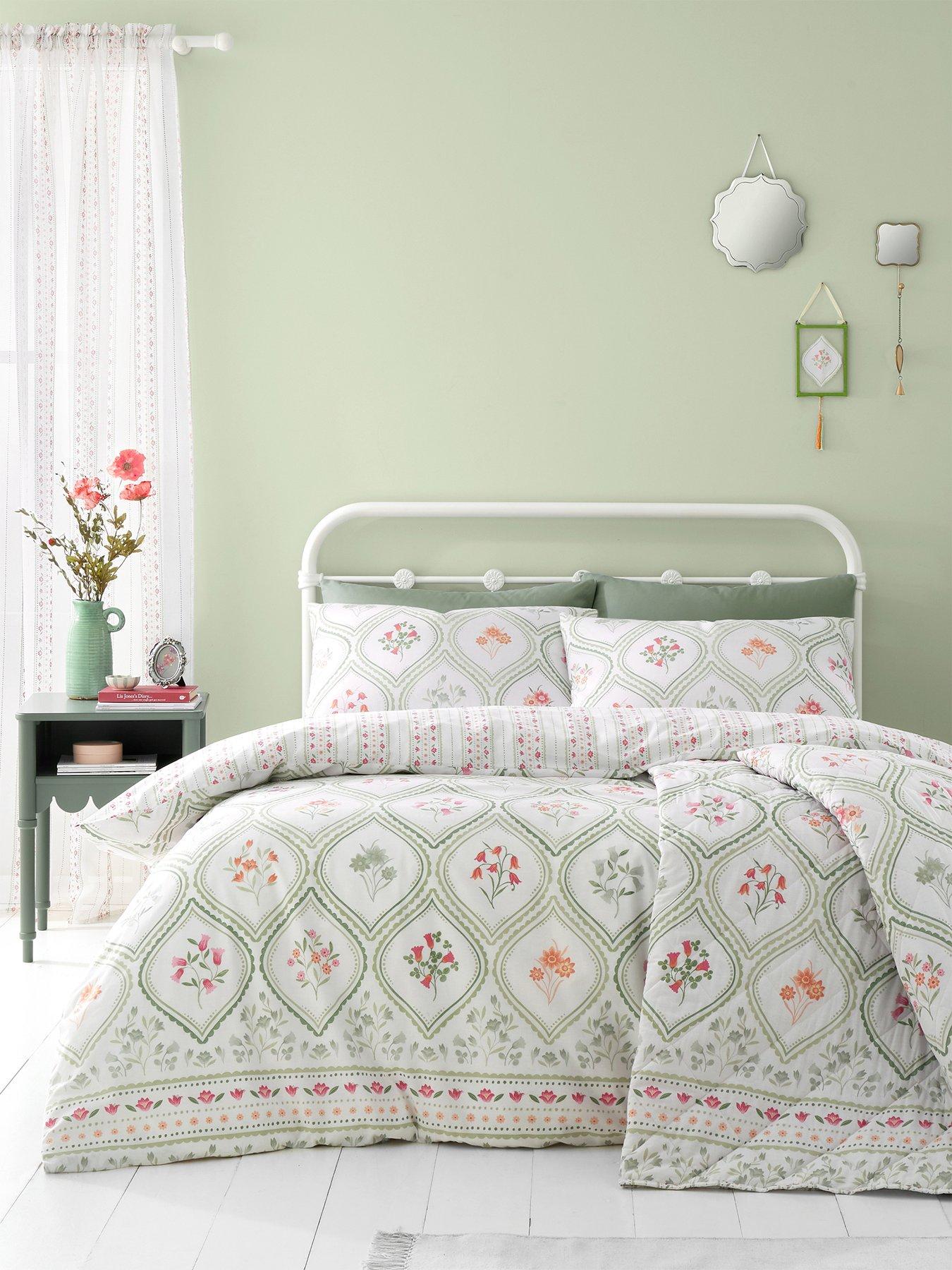 Product photograph of Catherine Lansfield Cameo Floral Duvet Cover from very.co.uk