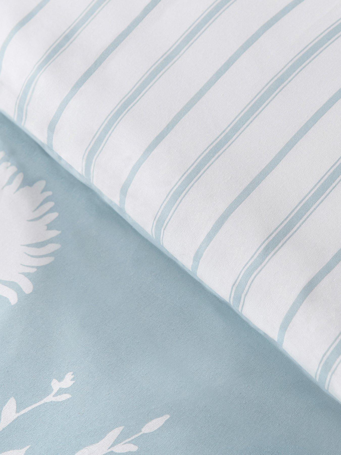 Image 5 of 5 of Catherine Lansfield Meadowsweet Floral Duvet Cover Set