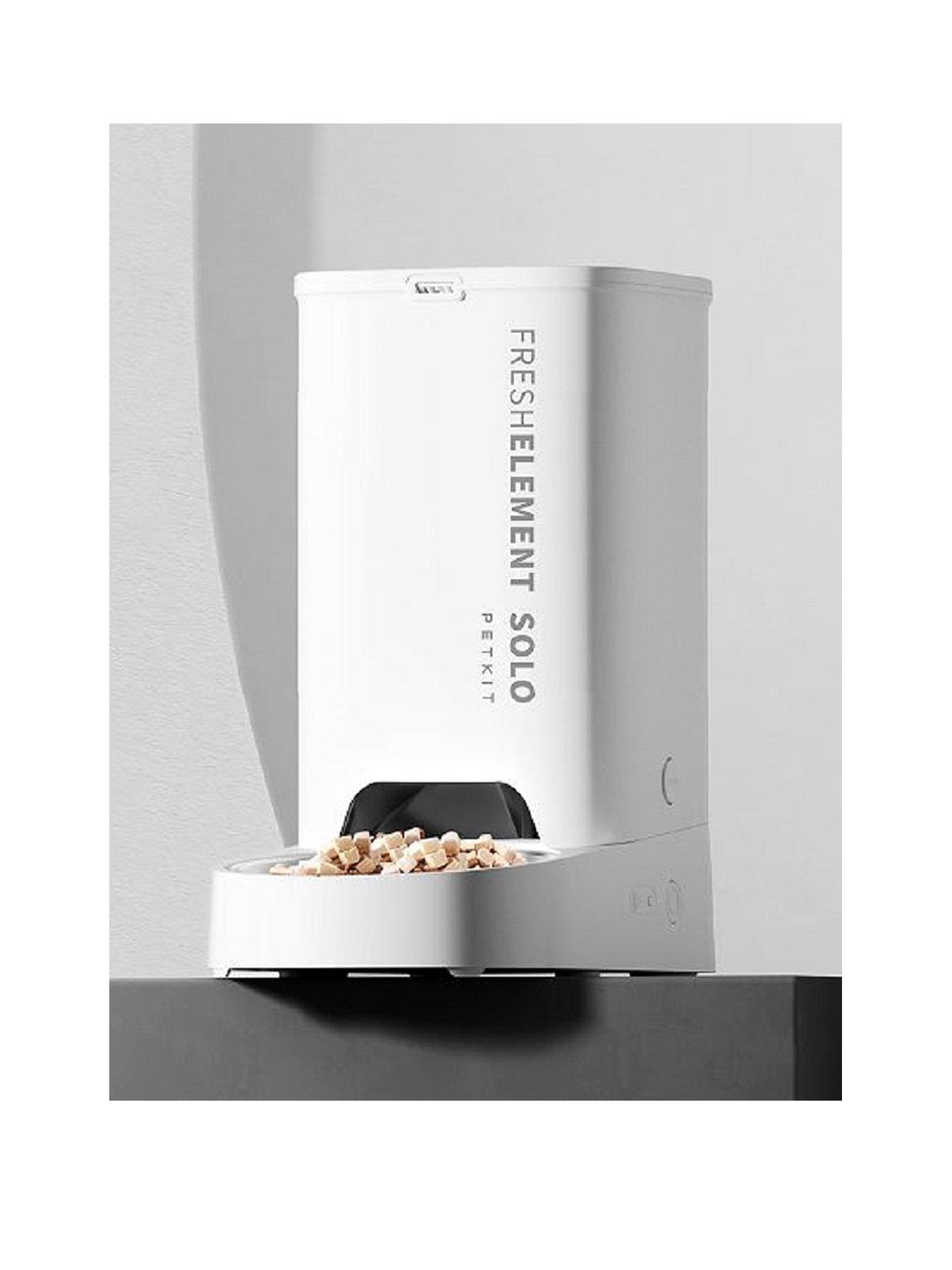 Product photograph of Petkit Fresh Element Solo Smart Pet Feeder from very.co.uk