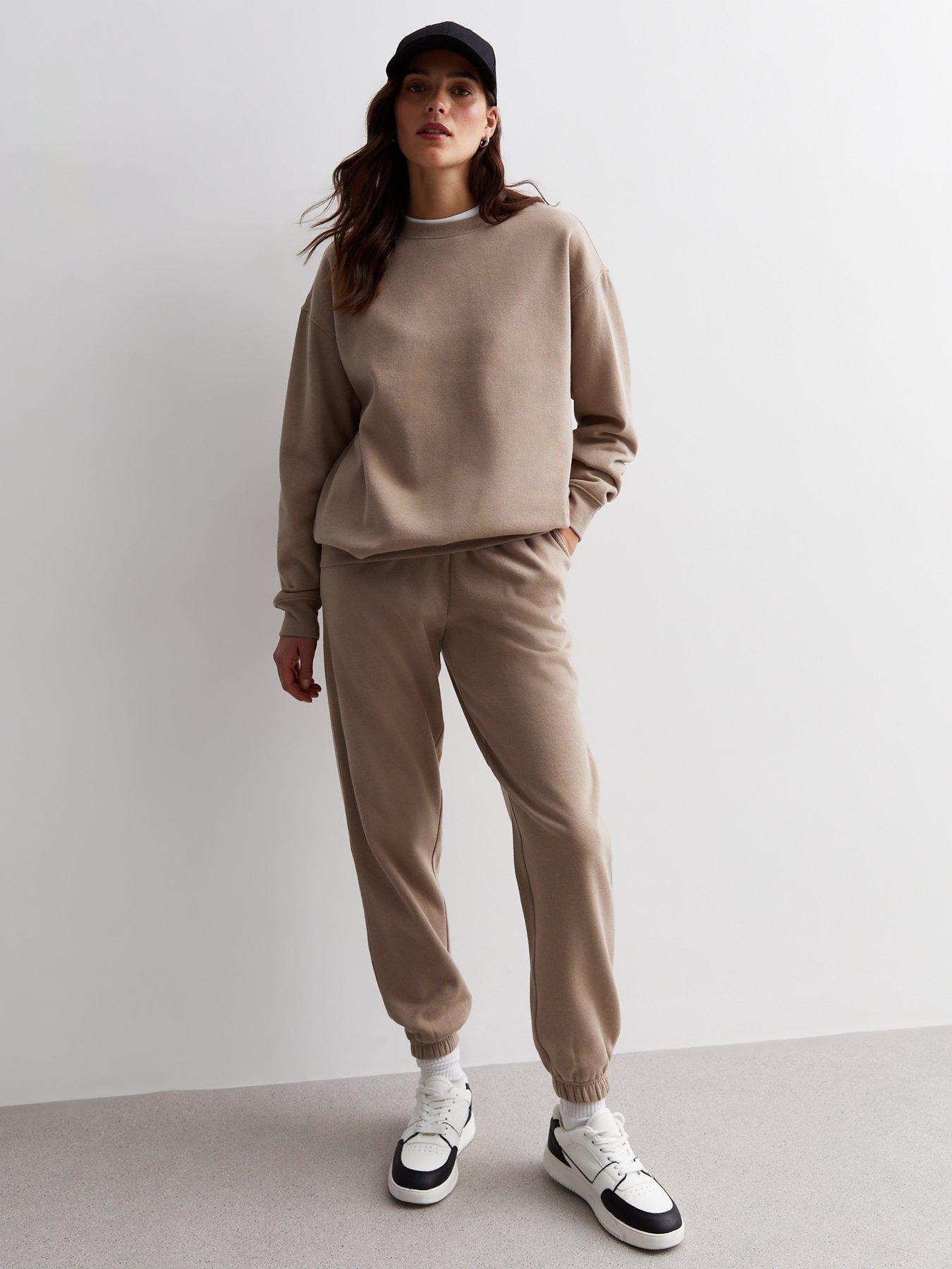 New Look sweatpants in light gray, ASOS