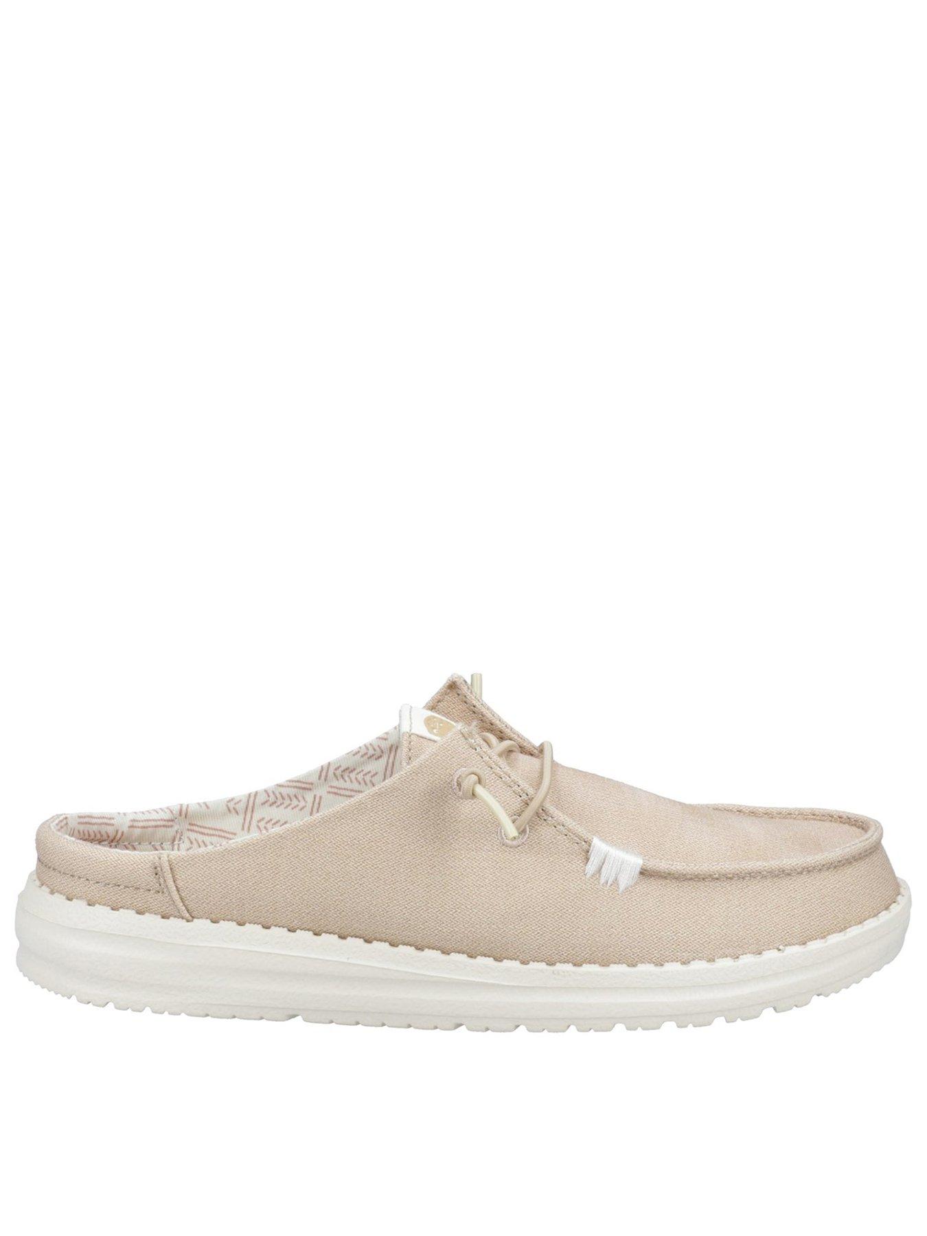 heydude-wendy-slip-classic-shoe-beige