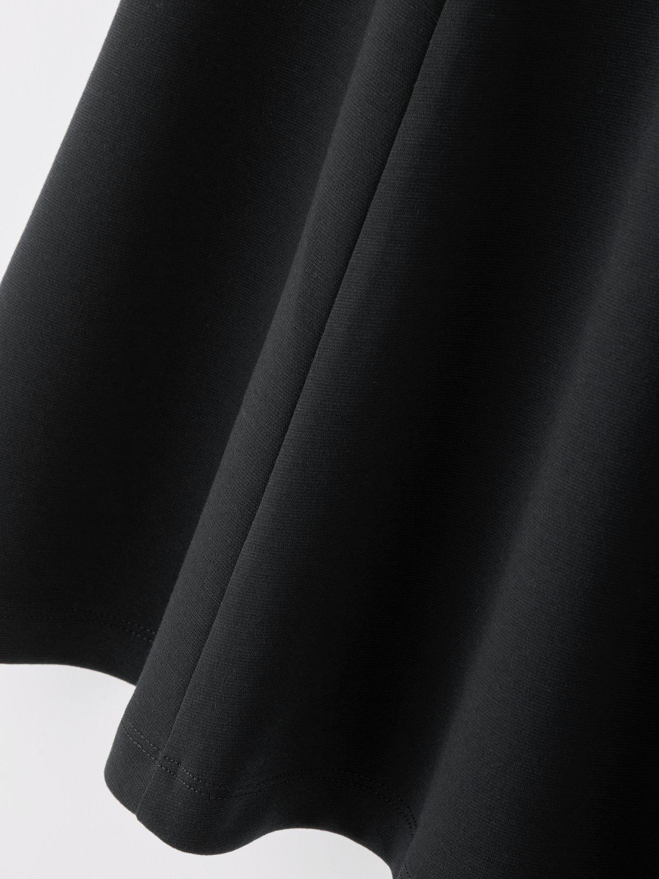 Image 6 of 7 of The Very Collection Girls 2 Pack Jersey Skater Skirts - Black