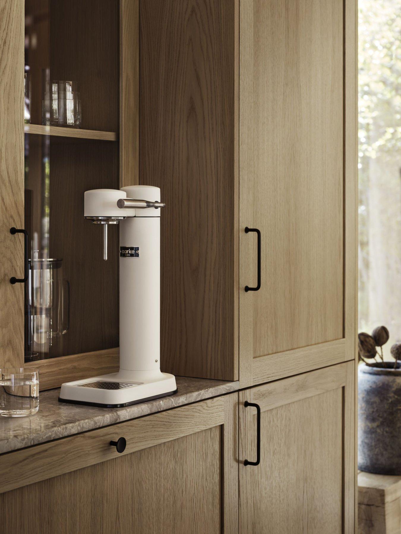 Image 4 of 7 of Aarke Carbonator 3 Matte White Sparkling Water Maker &amp; Co2 Gas Cylinder
