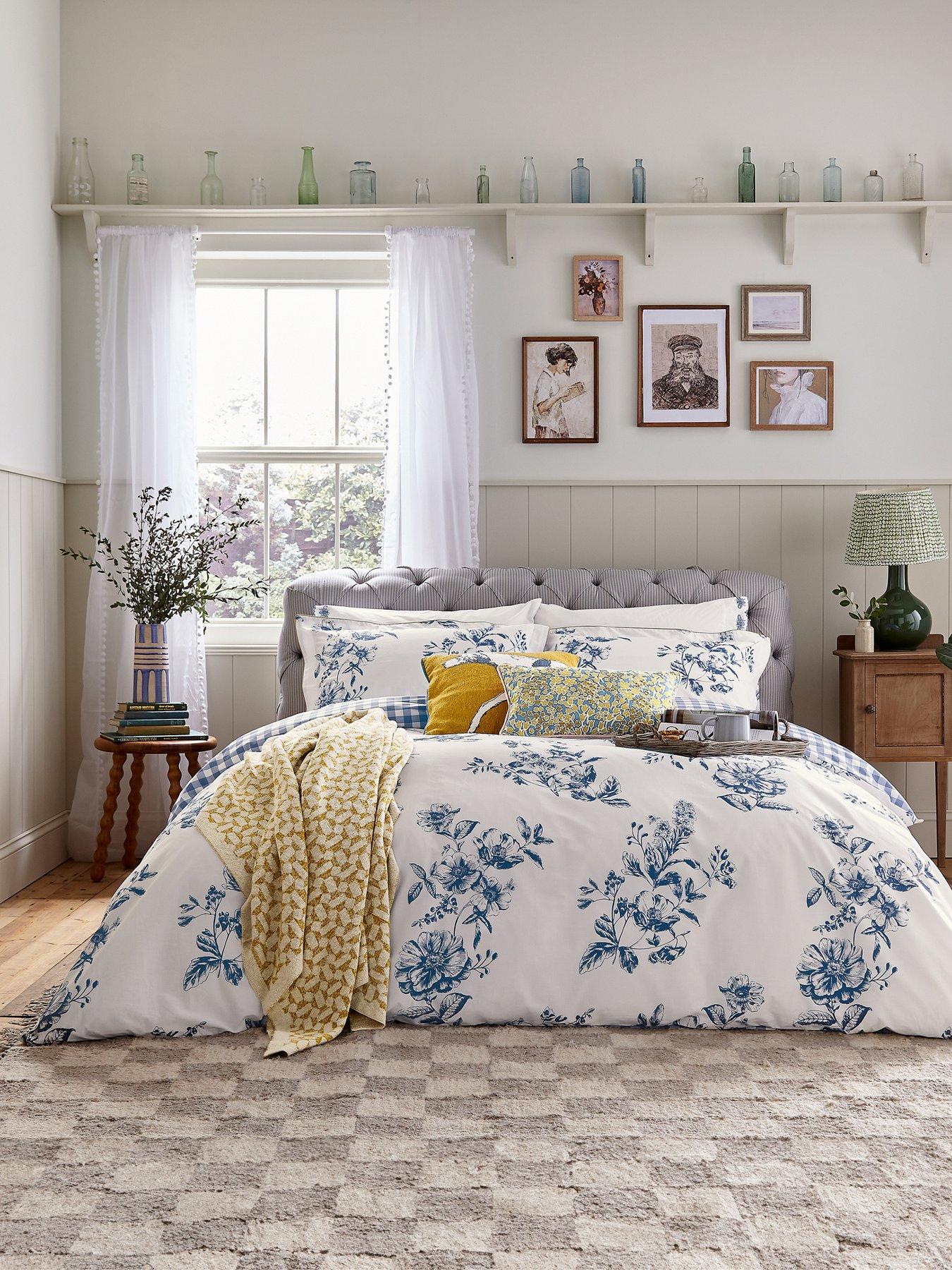 Product photograph of Joules Honey Floral 100 Cotton Duvet Cover Set from very.co.uk