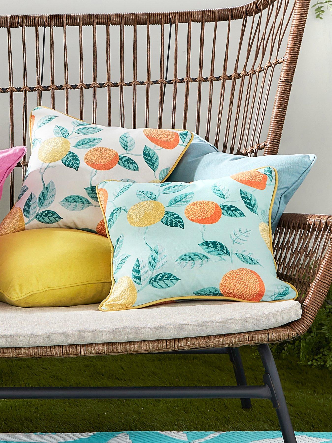 Fusion Botanical Fruits outdoor cushion