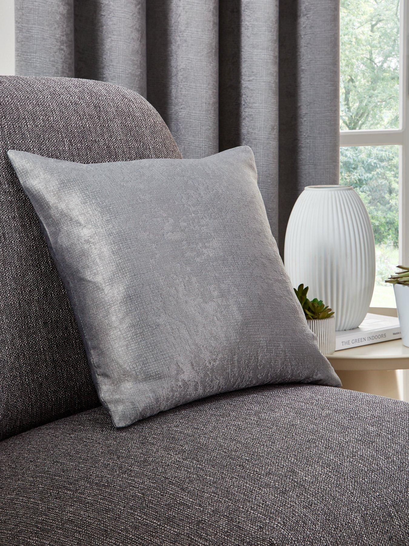 The Very Collection Neo Cushion Case Pair