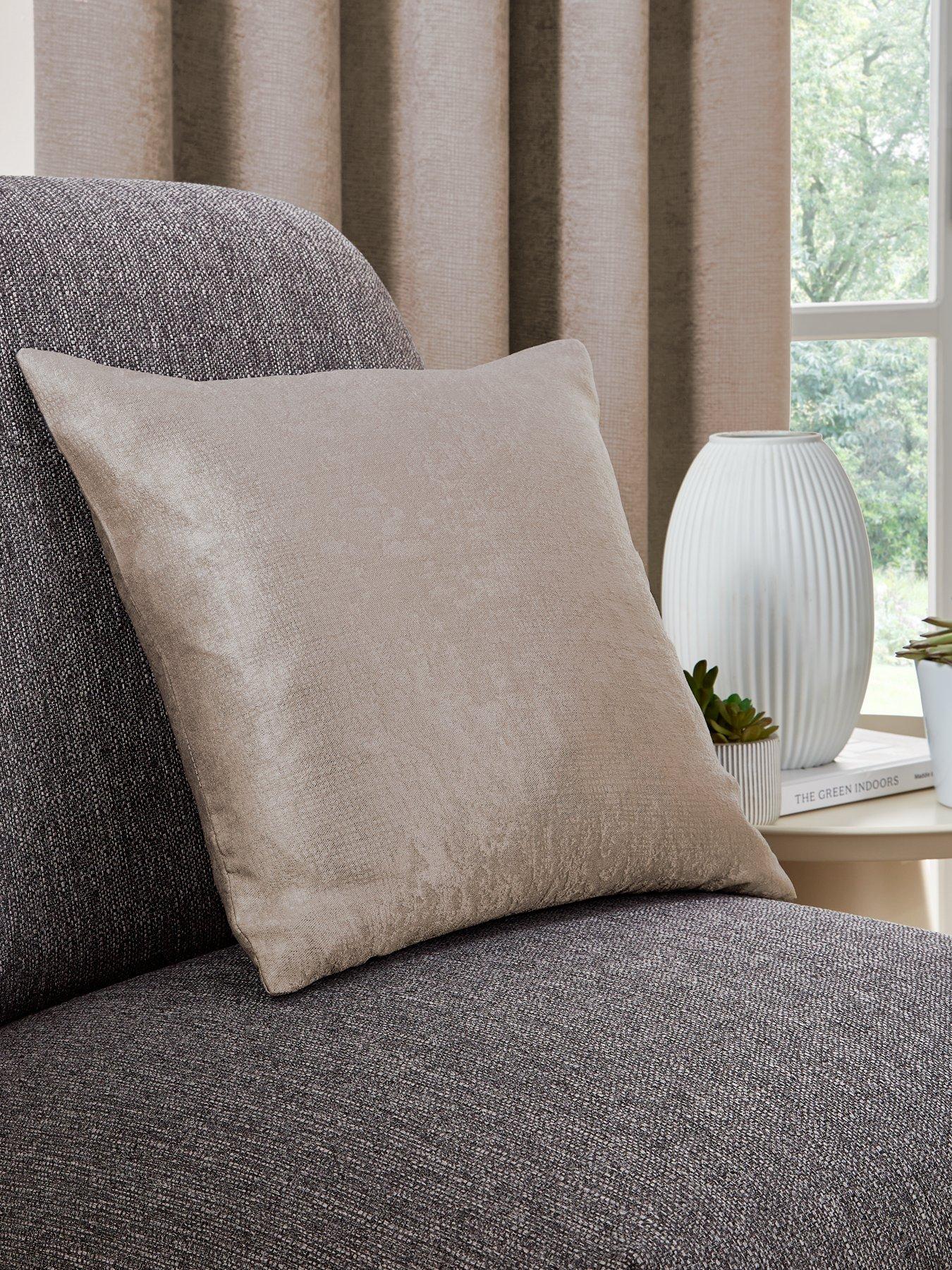 The Very Collection Neo Cushion Case Pair