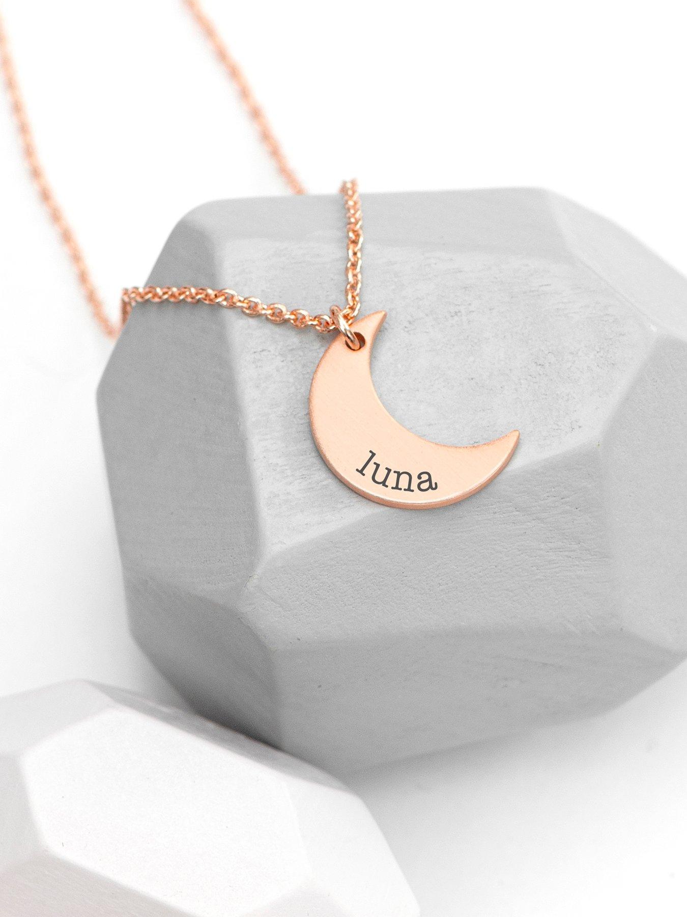 Image 3 of 4 of Treat Republic Personalised Crescent Moon Necklace in Rose Gold