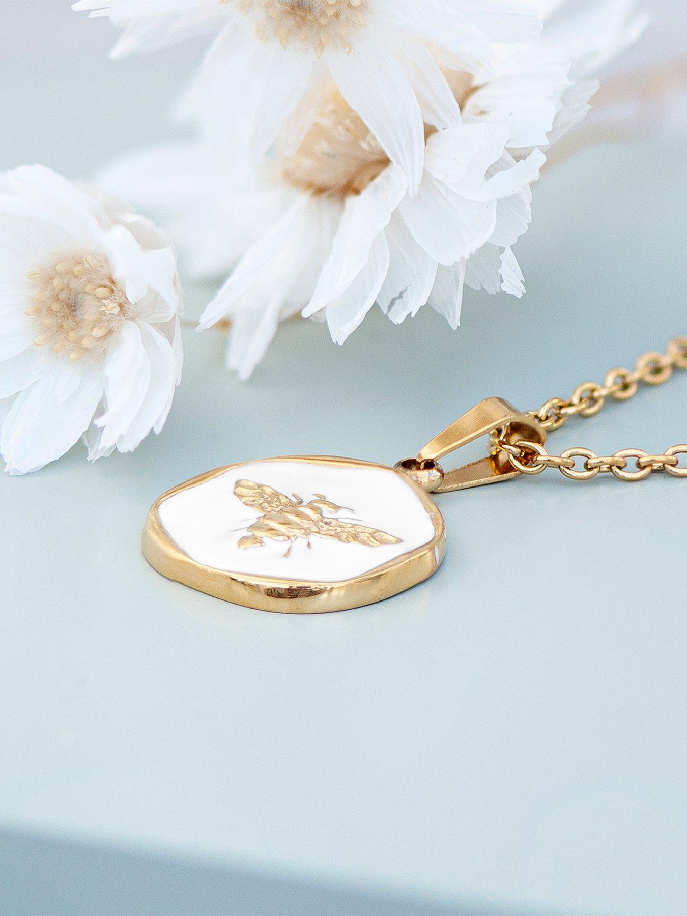 Image 5 of 7 of Treat Republic Personalised Honey Bee Pendant and Necklace