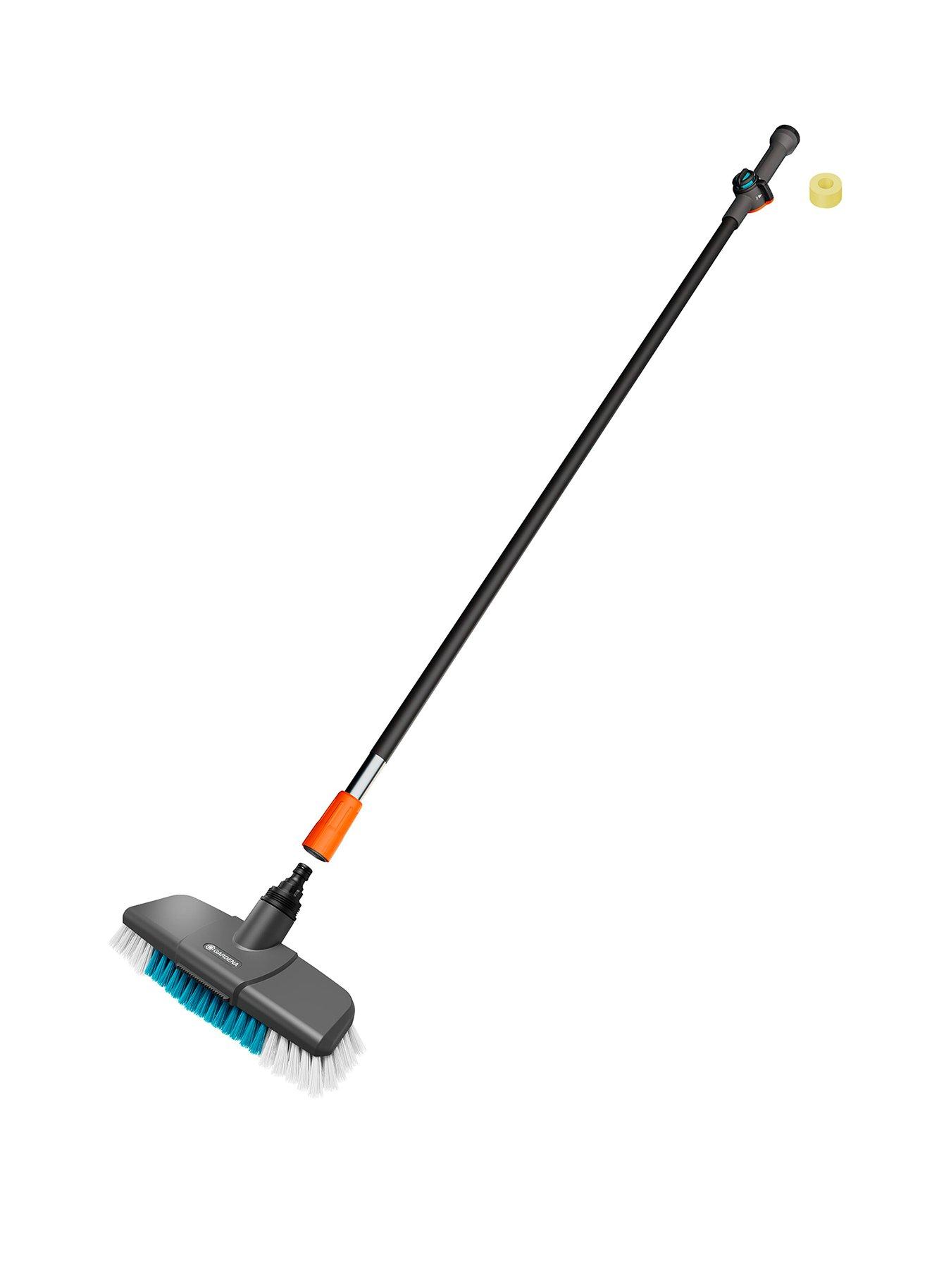 Gardena Wash Set with Hard Brush