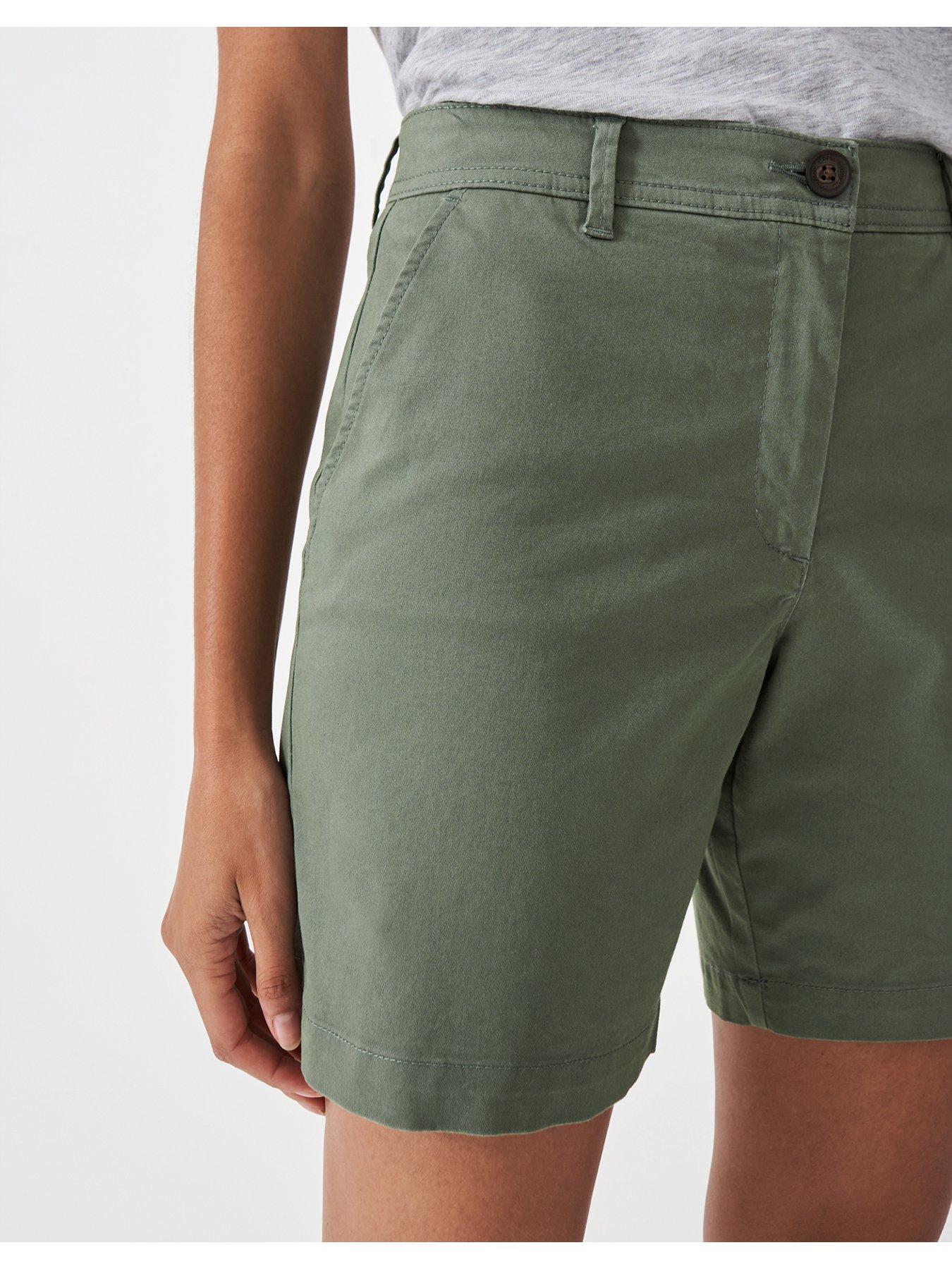 Image 5 of 5 of Crew Clothing Chino short-Green