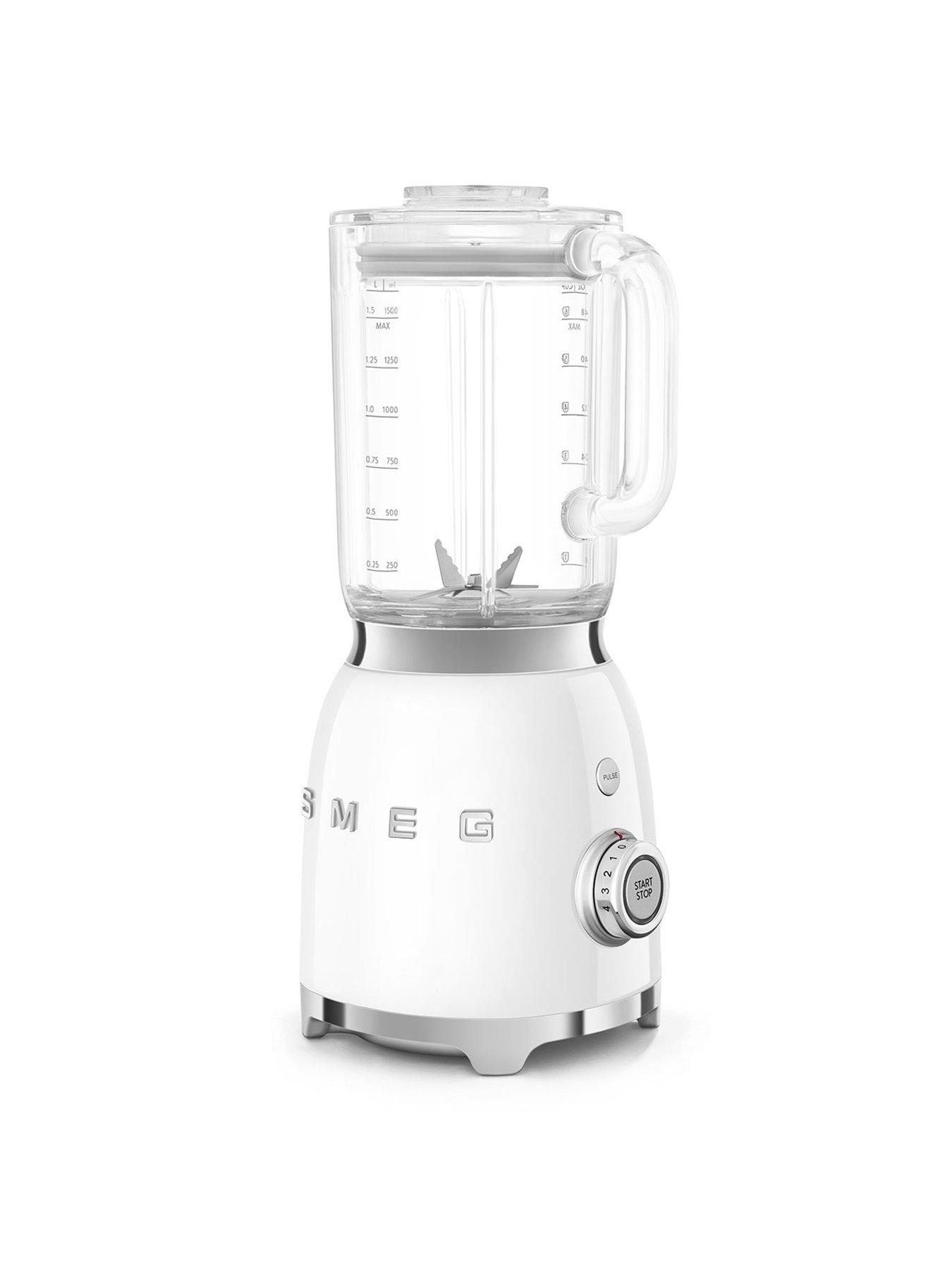 Image 3 of 7 of Smeg BLF03 Retro Style Jug Blender, 1.5 Litre, 800W - White