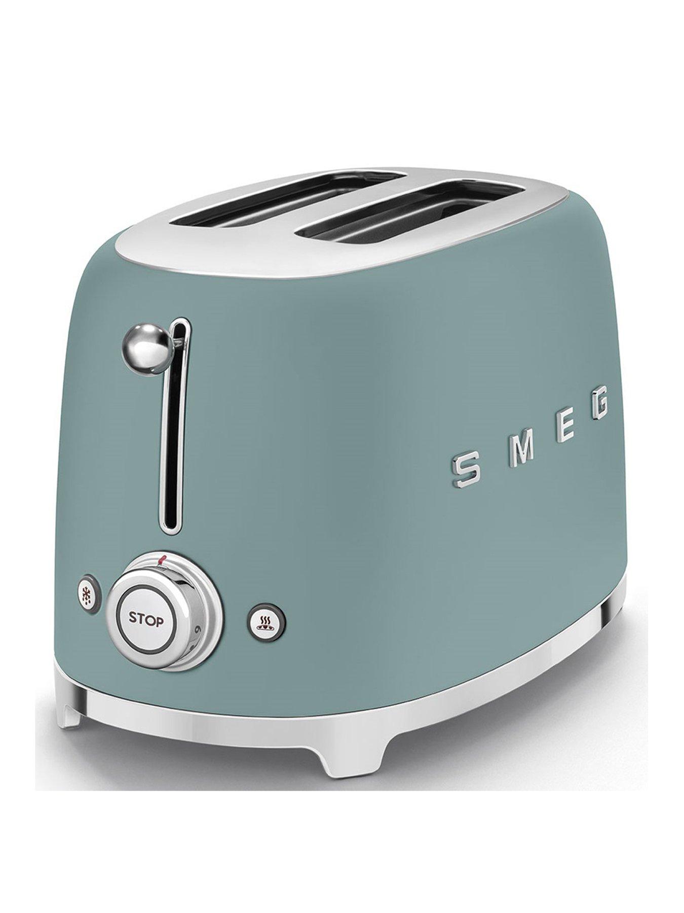 Product photograph of Smeg Tsf01 Retro Style 2 Slice Toaster 950w - Matte Emerald Green from very.co.uk