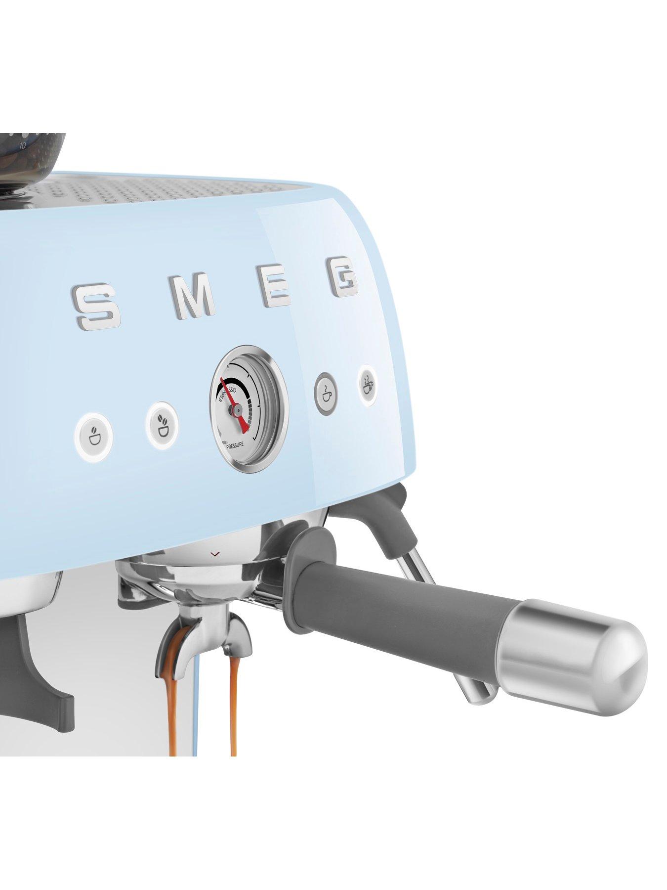 Smeg EGF03 Retro Style Espresso Coffee Machine with Grinder,